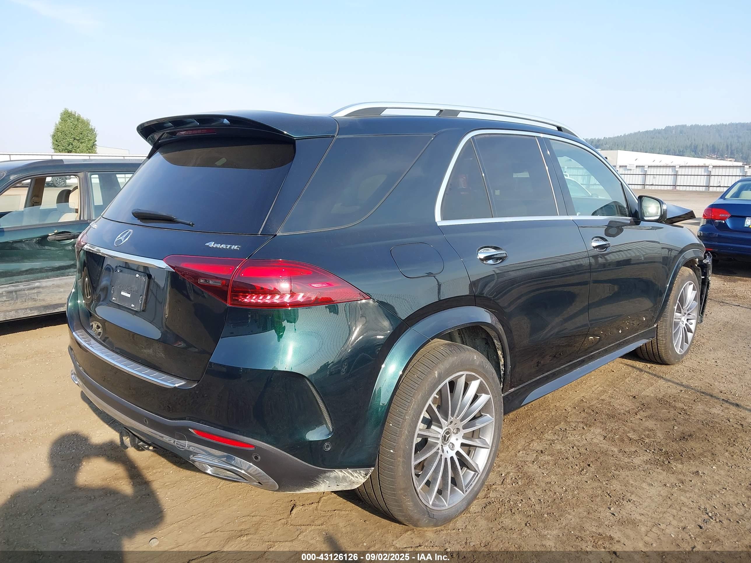 MERCEDES-BENZ GLE image 4