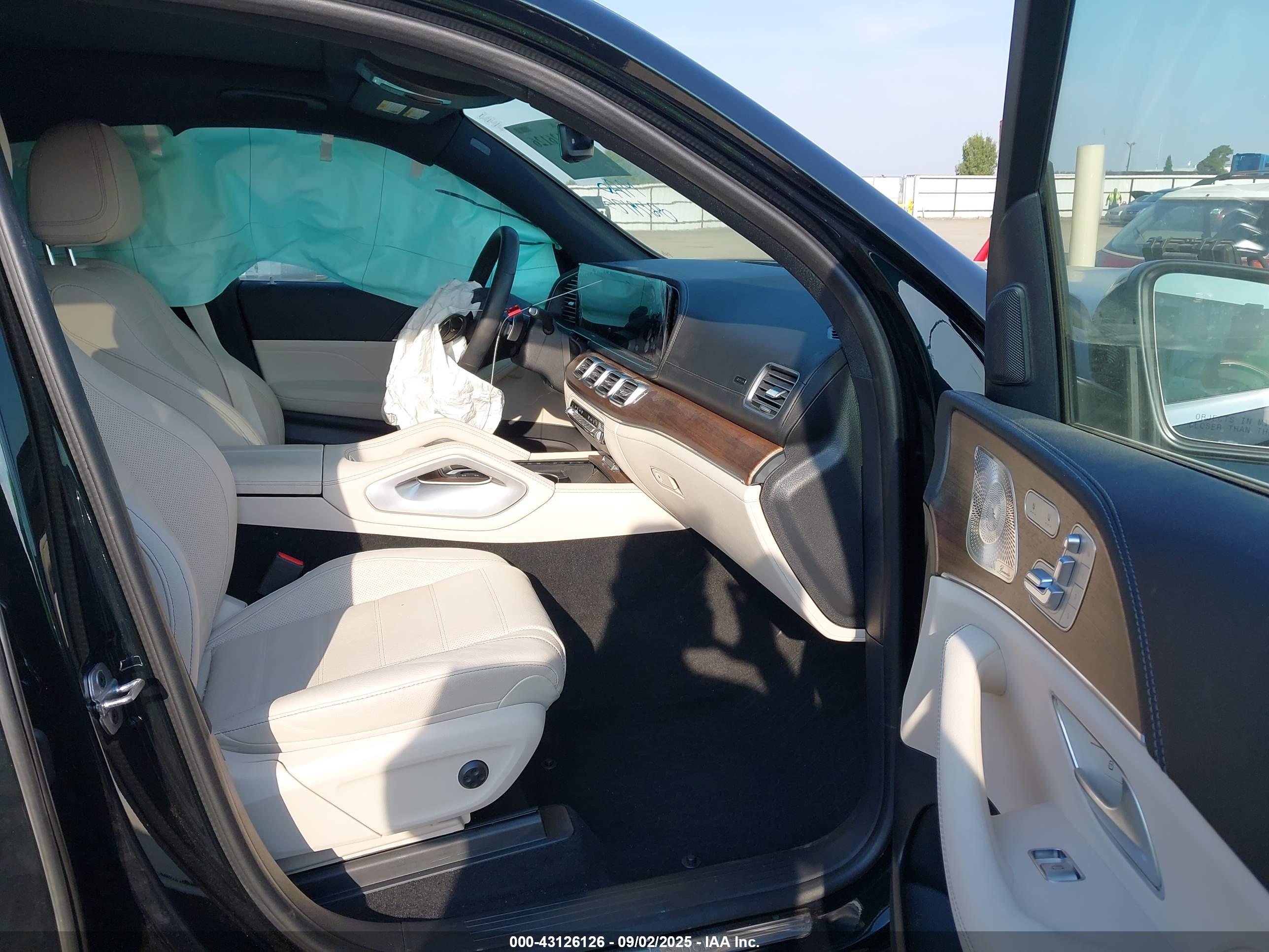 MERCEDES-BENZ GLE image 5