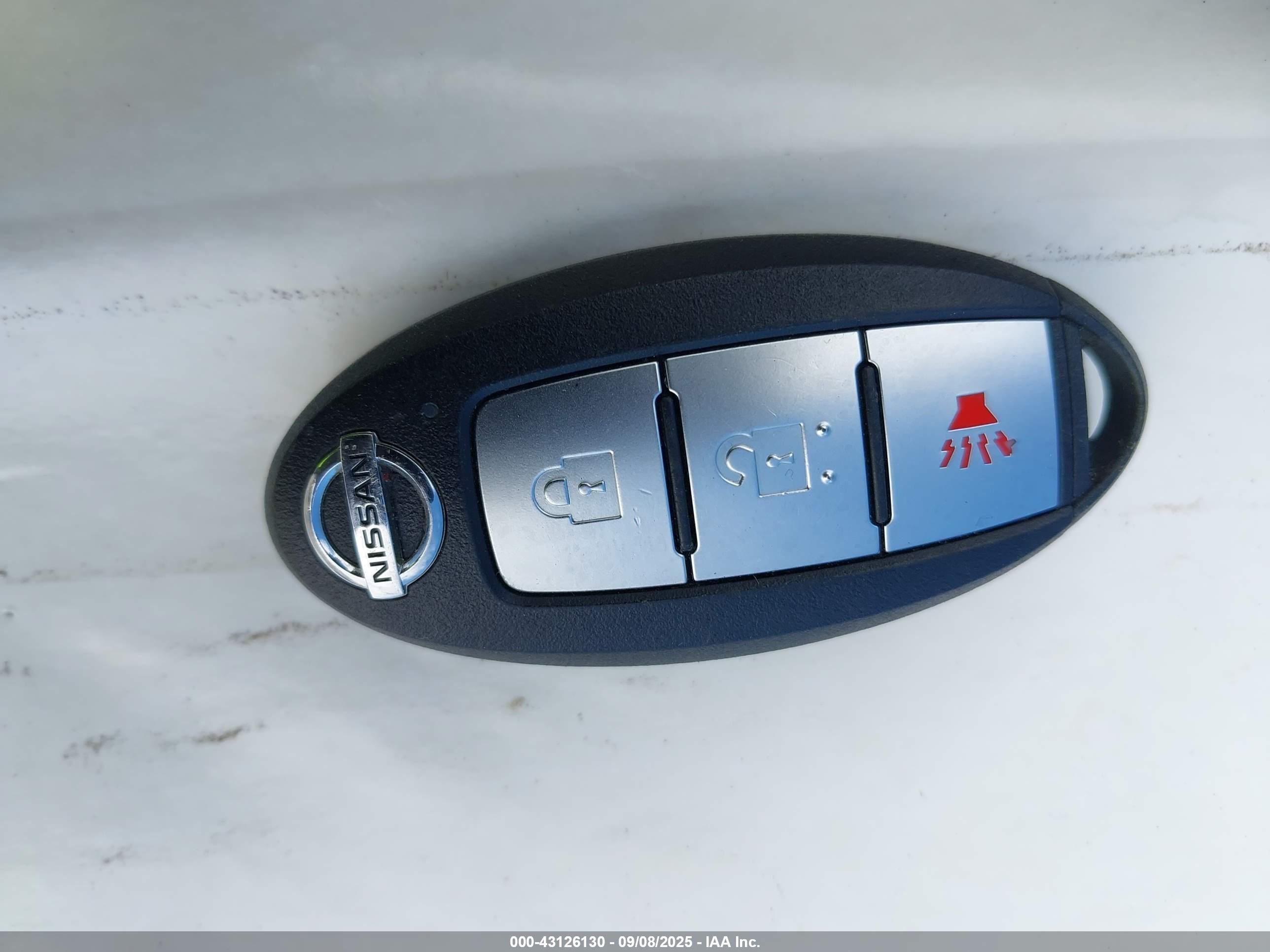 NISSAN PATHFINDER image 11