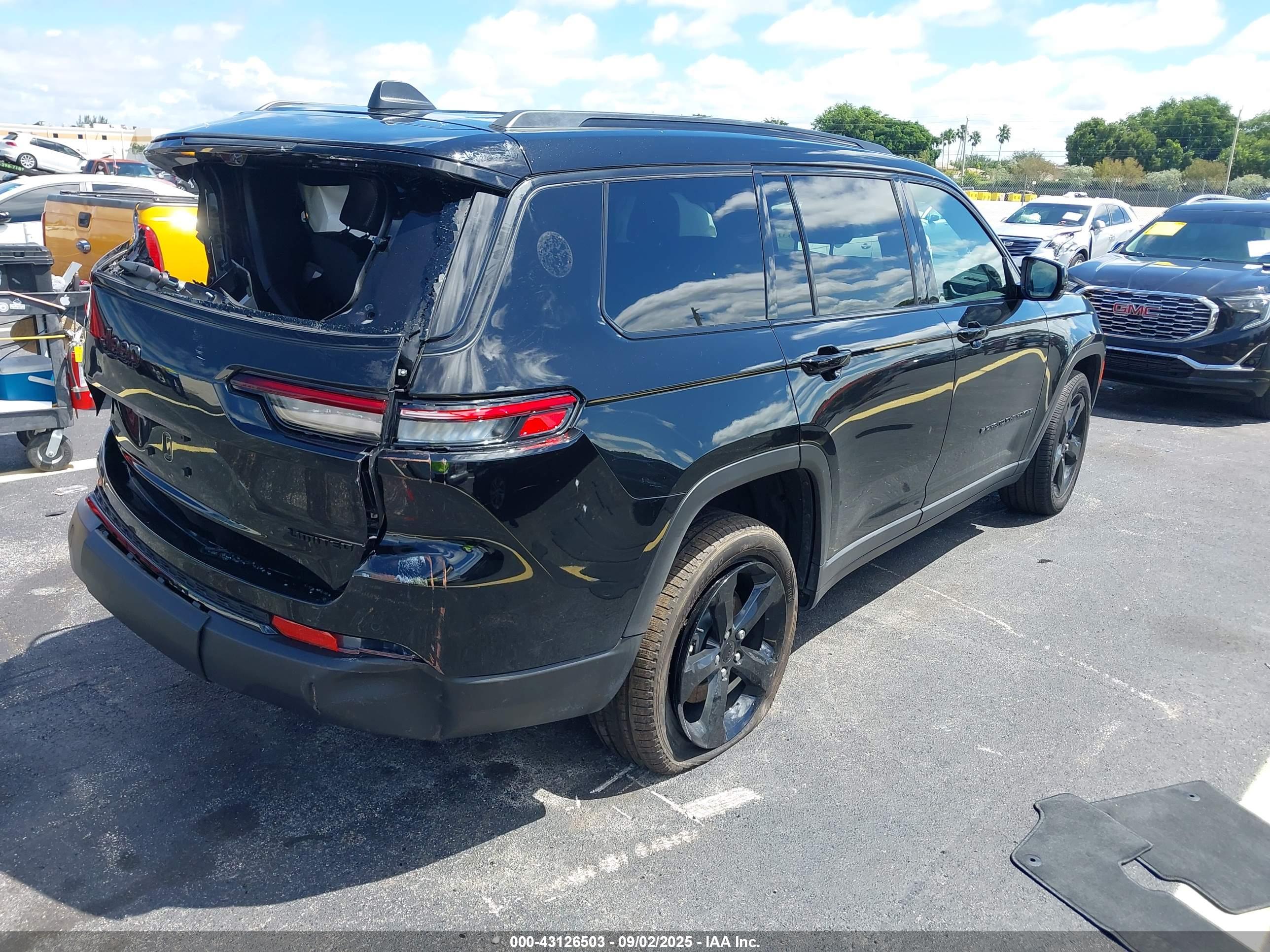 JEEP GRAND image 4