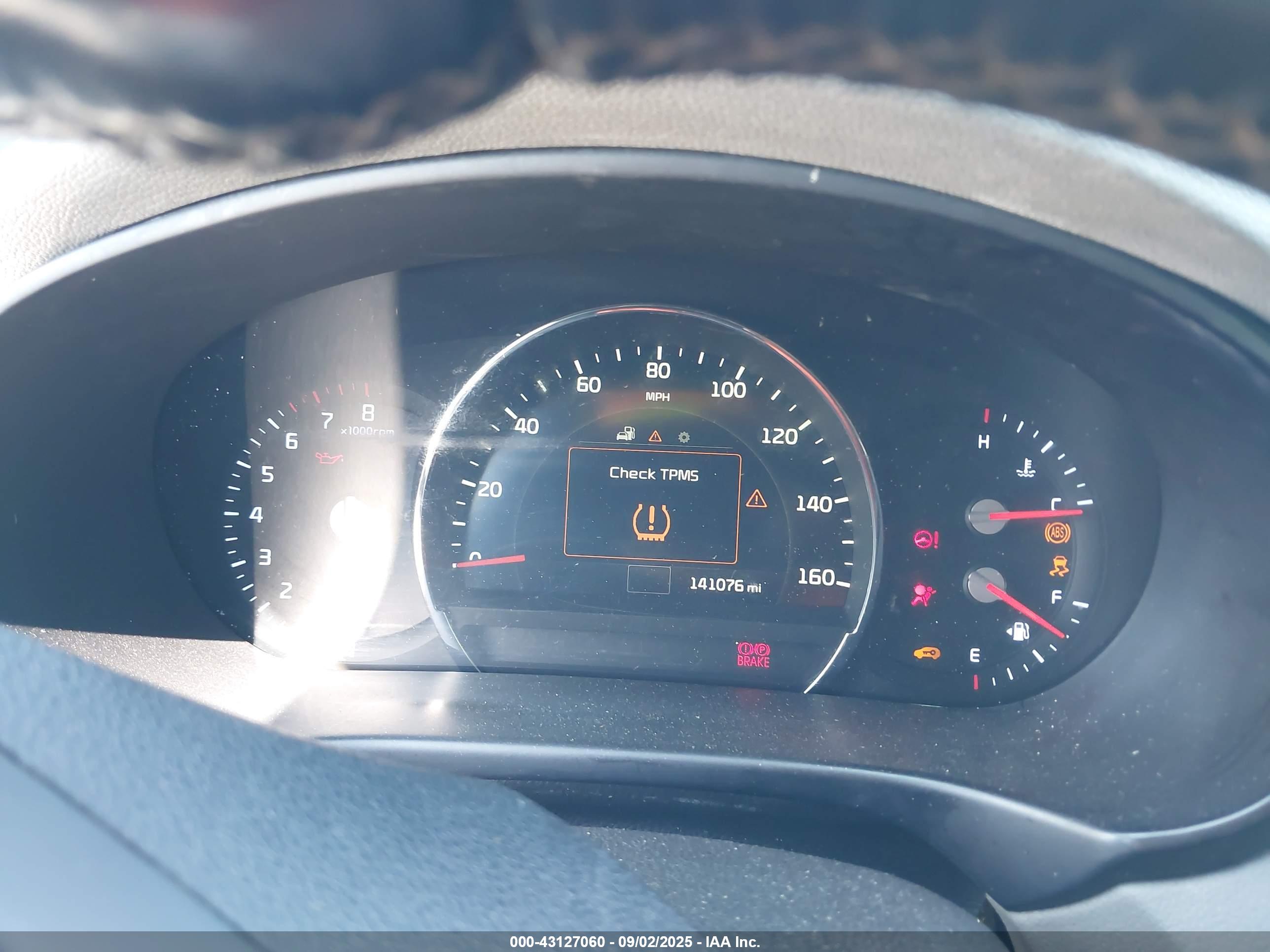 KIA SORENTO image 7