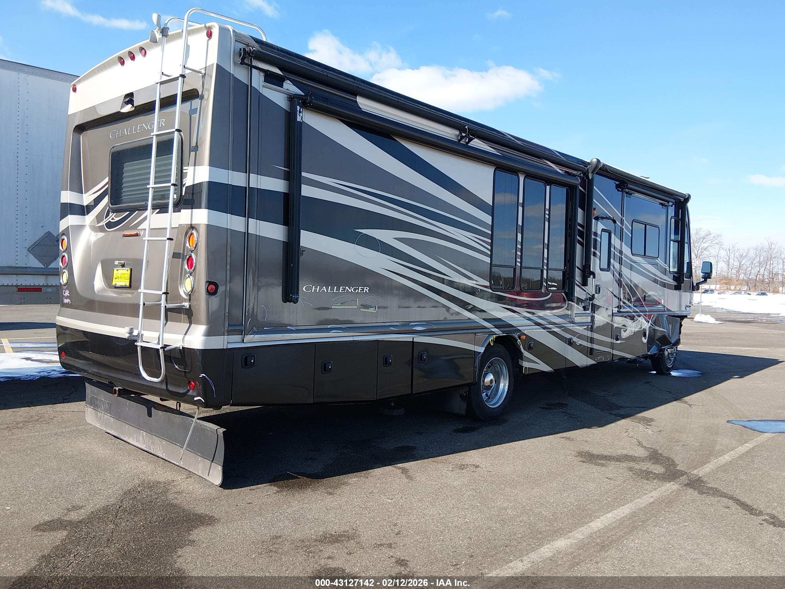 FORD MOTORHOME image 4