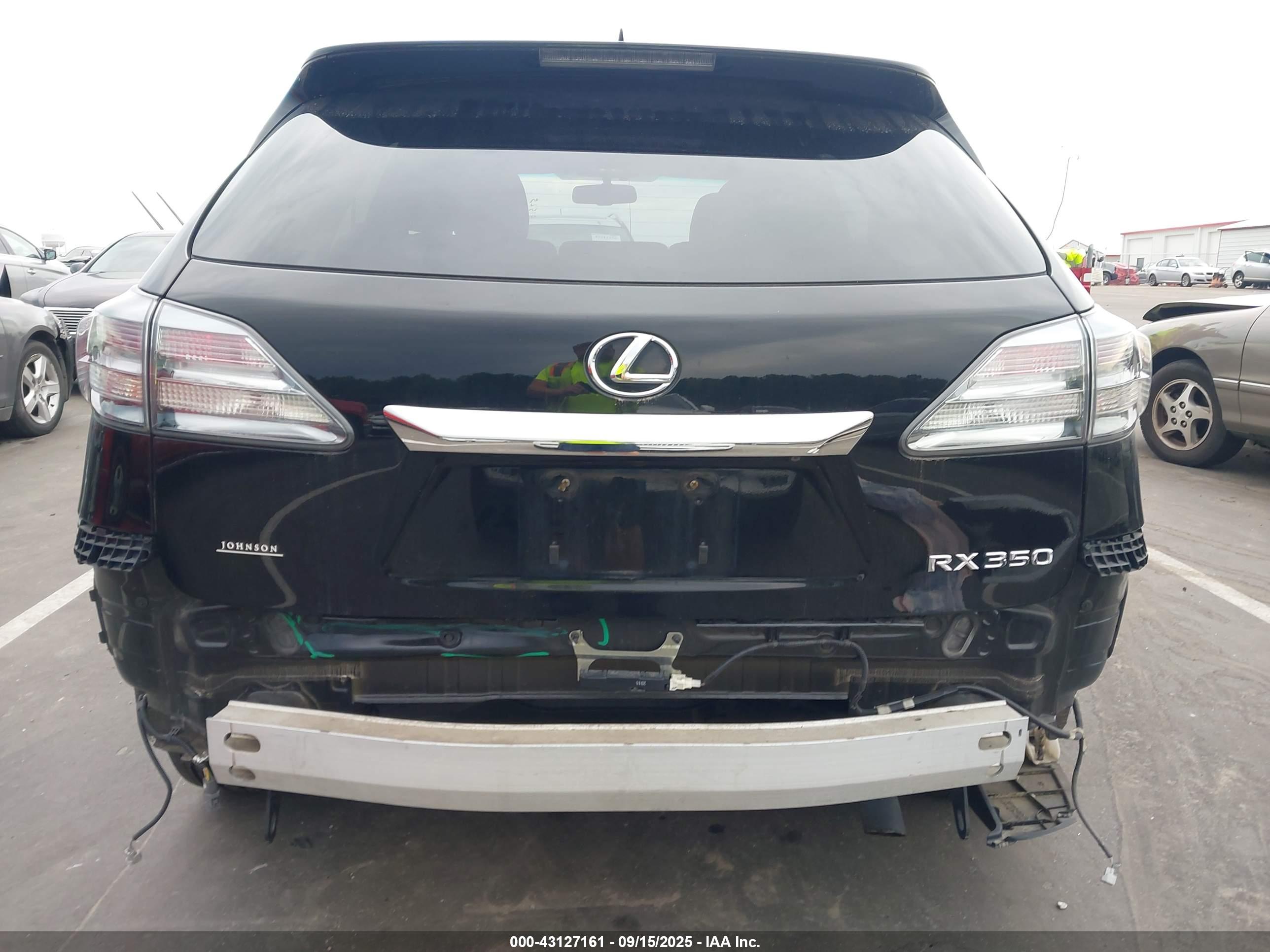 LEXUS RX image 6