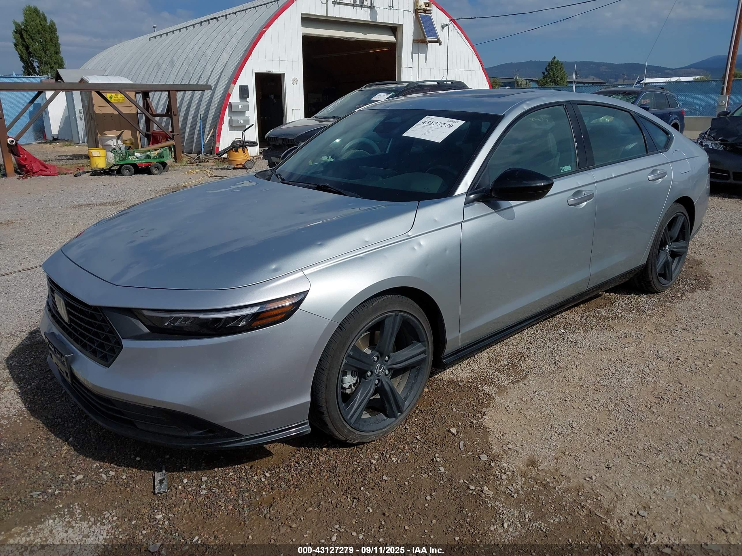 HONDA ACCORD image 2