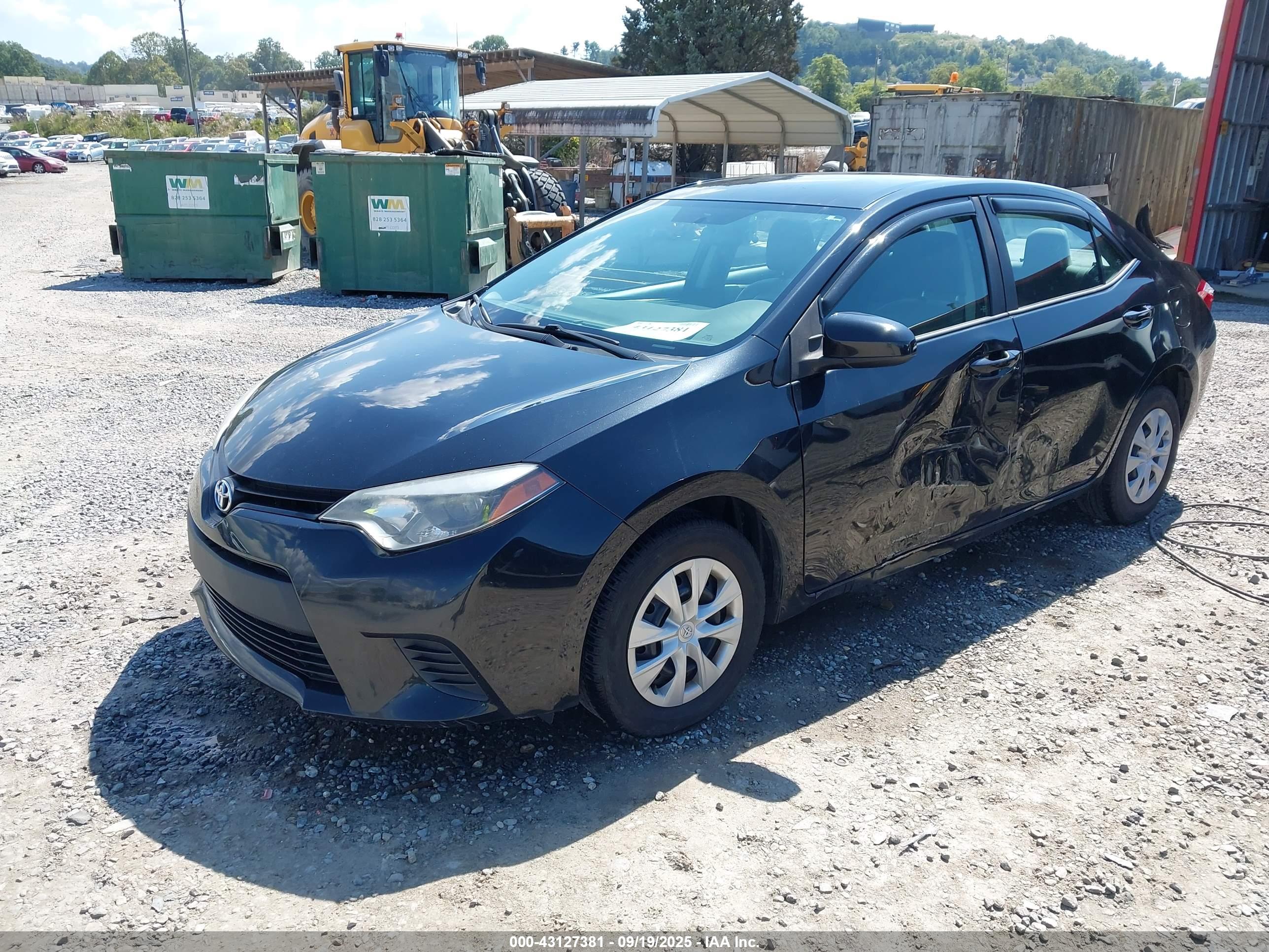 TOYOTA COROLLA image 2