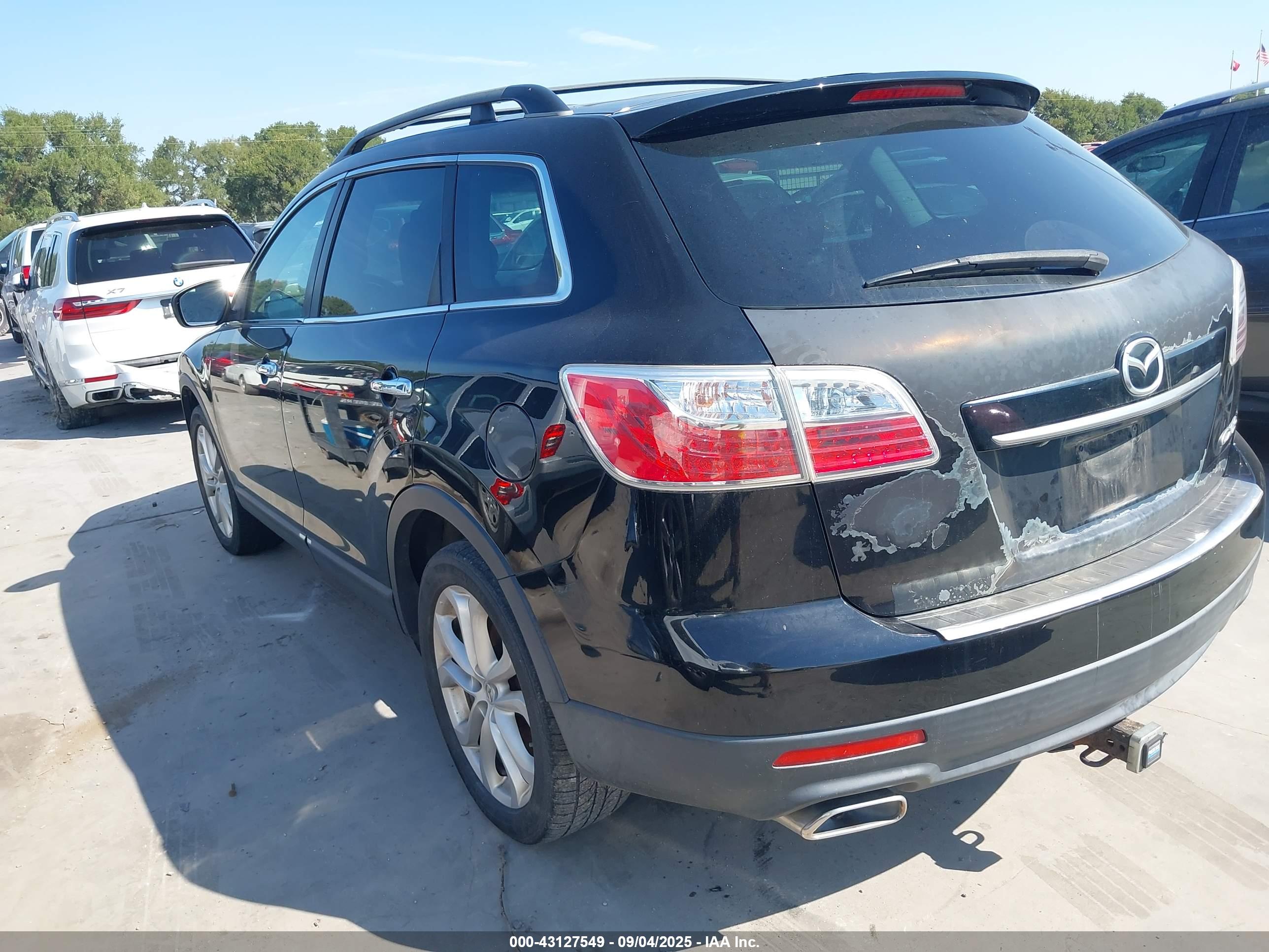 MAZDA CX-9 image 3