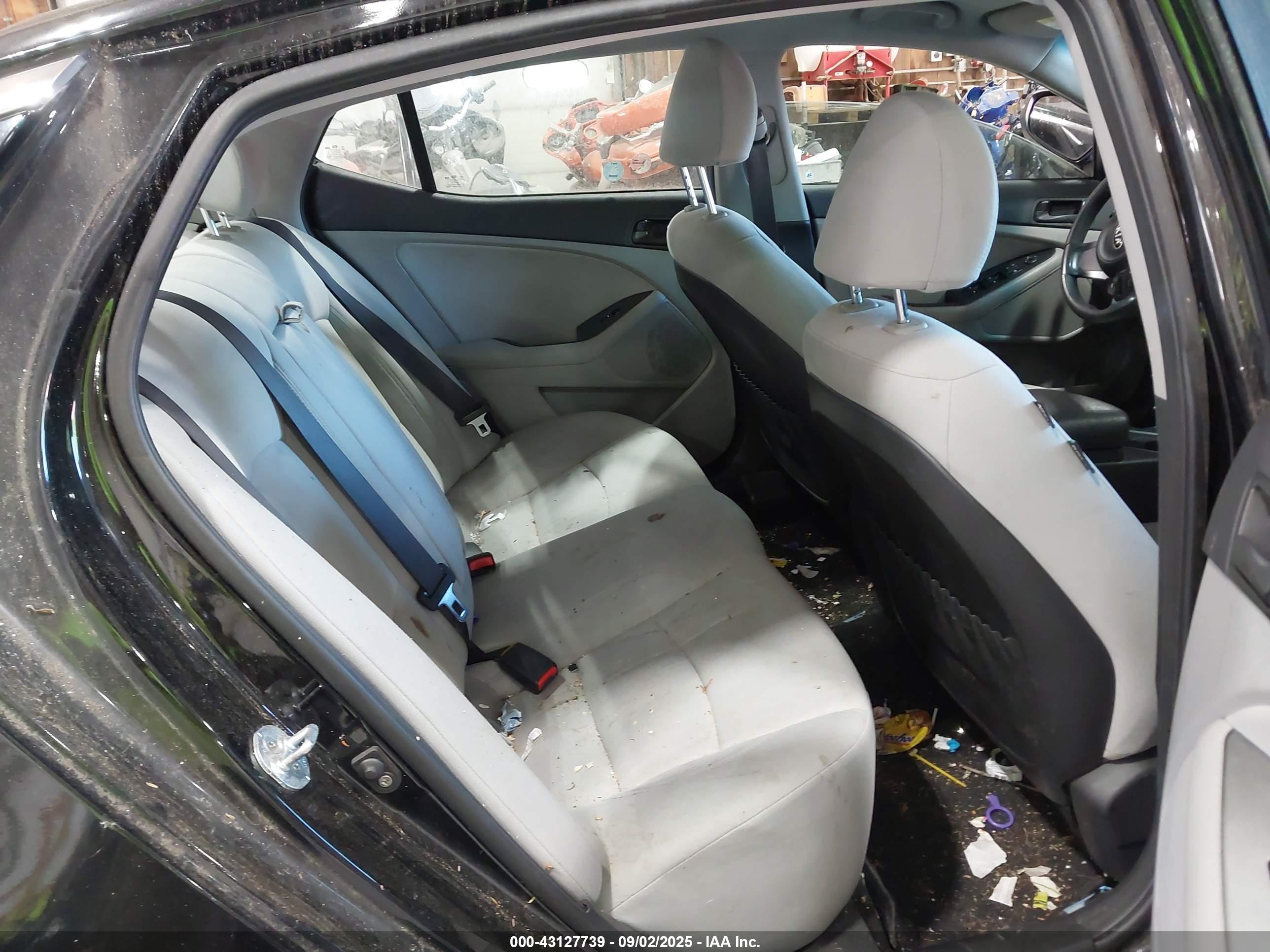 KIA OPTIMA image 8