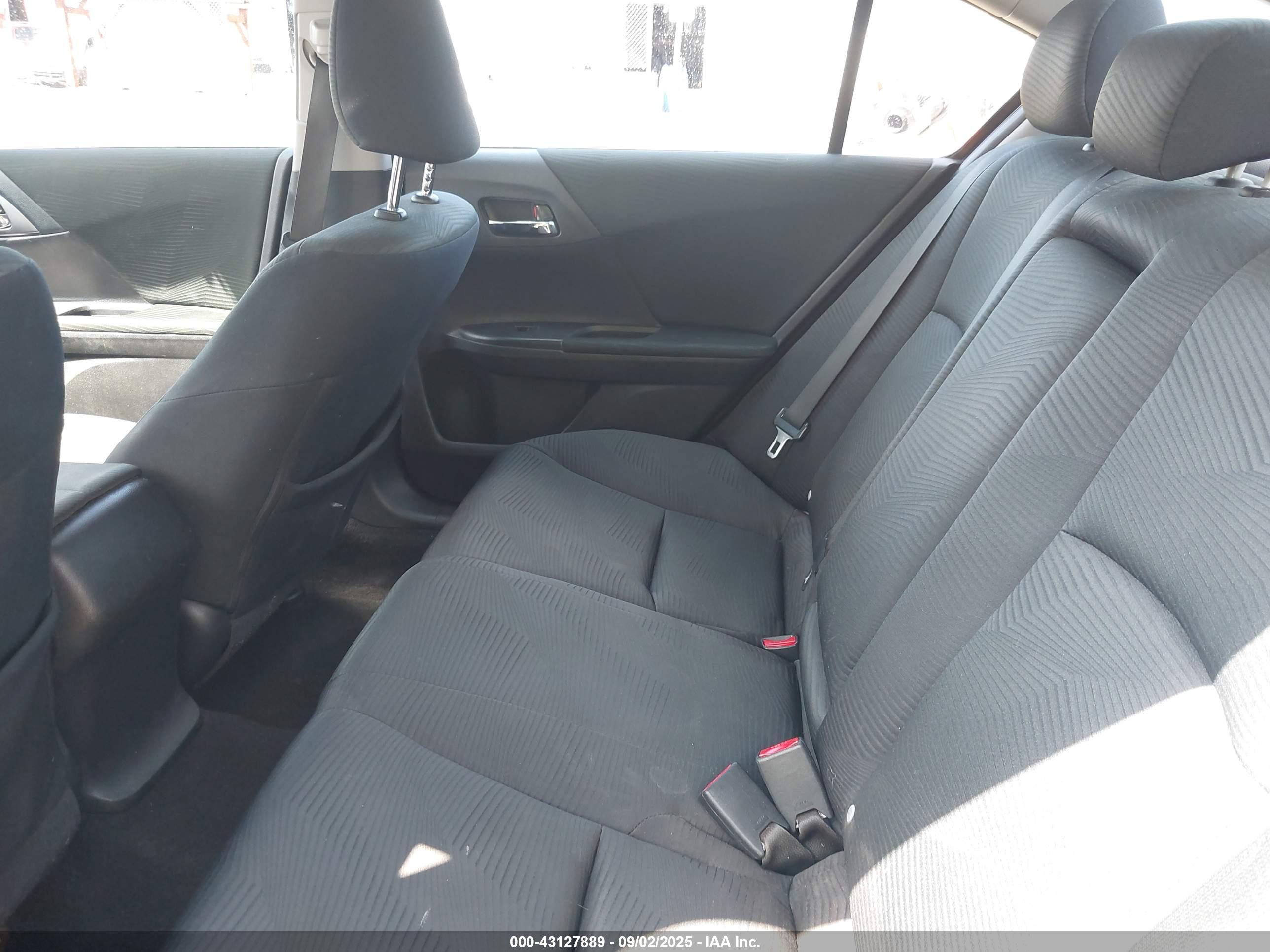 HONDA ACCORD image 8