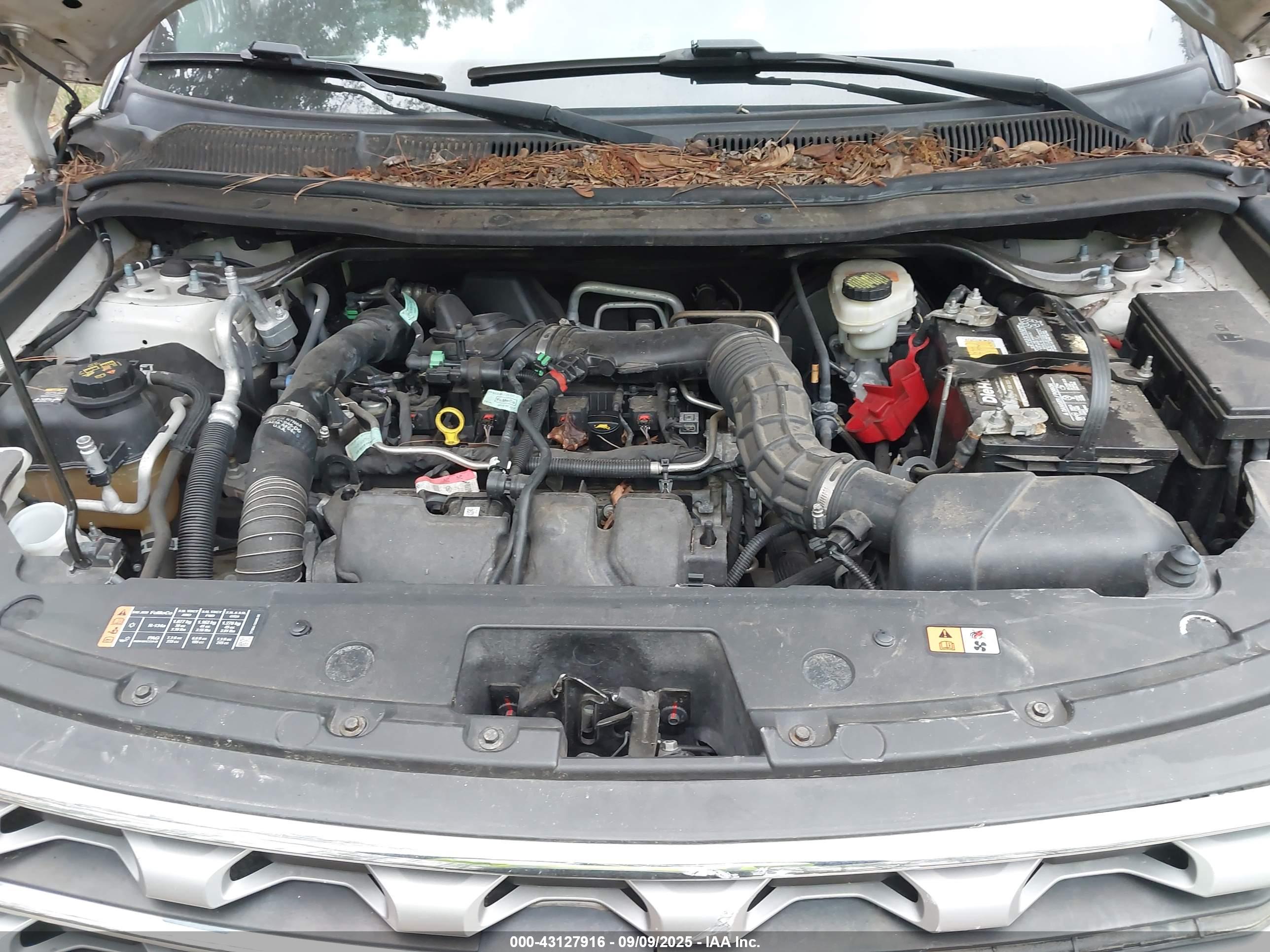 FORD EXPLORER image 10