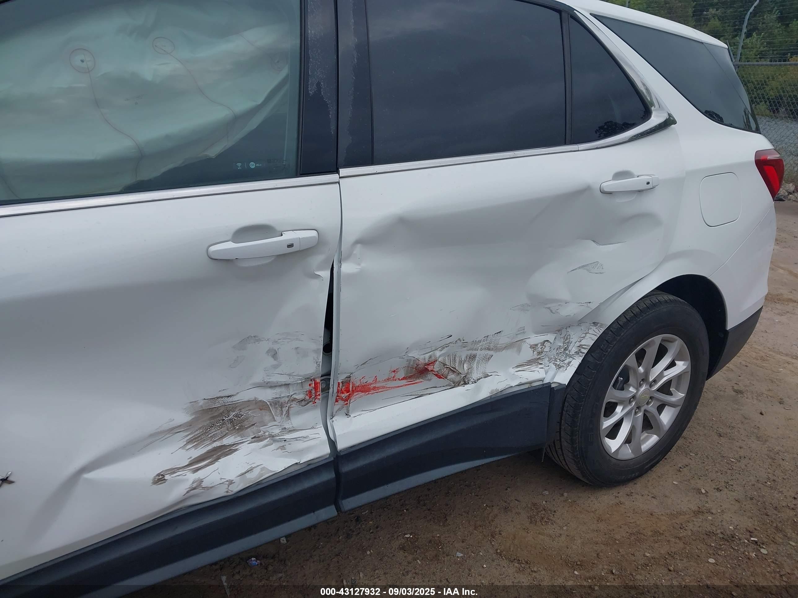 CHEVROLET EQUINOX image 6