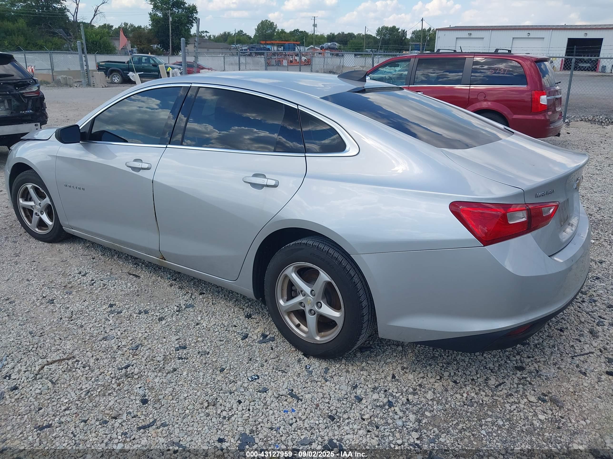 CHEVROLET MALIBU image 3