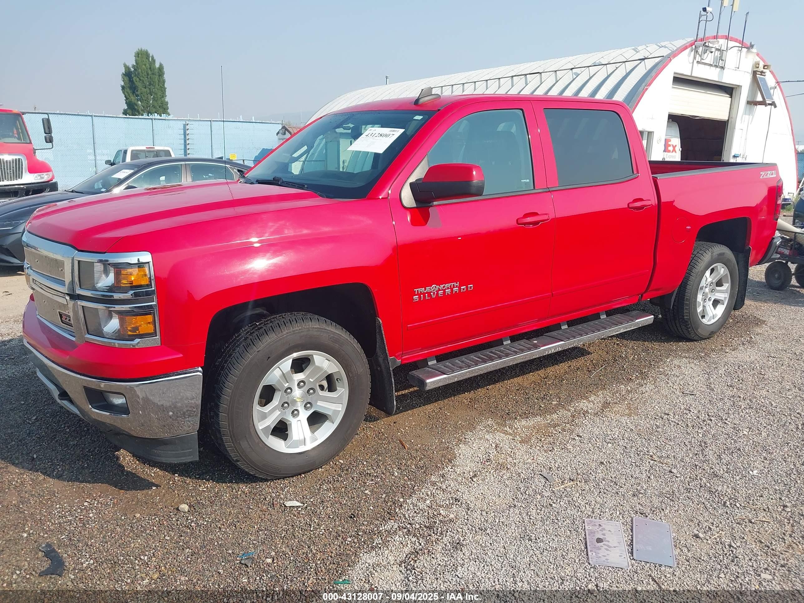 CHEVROLET SILVERADO image 2