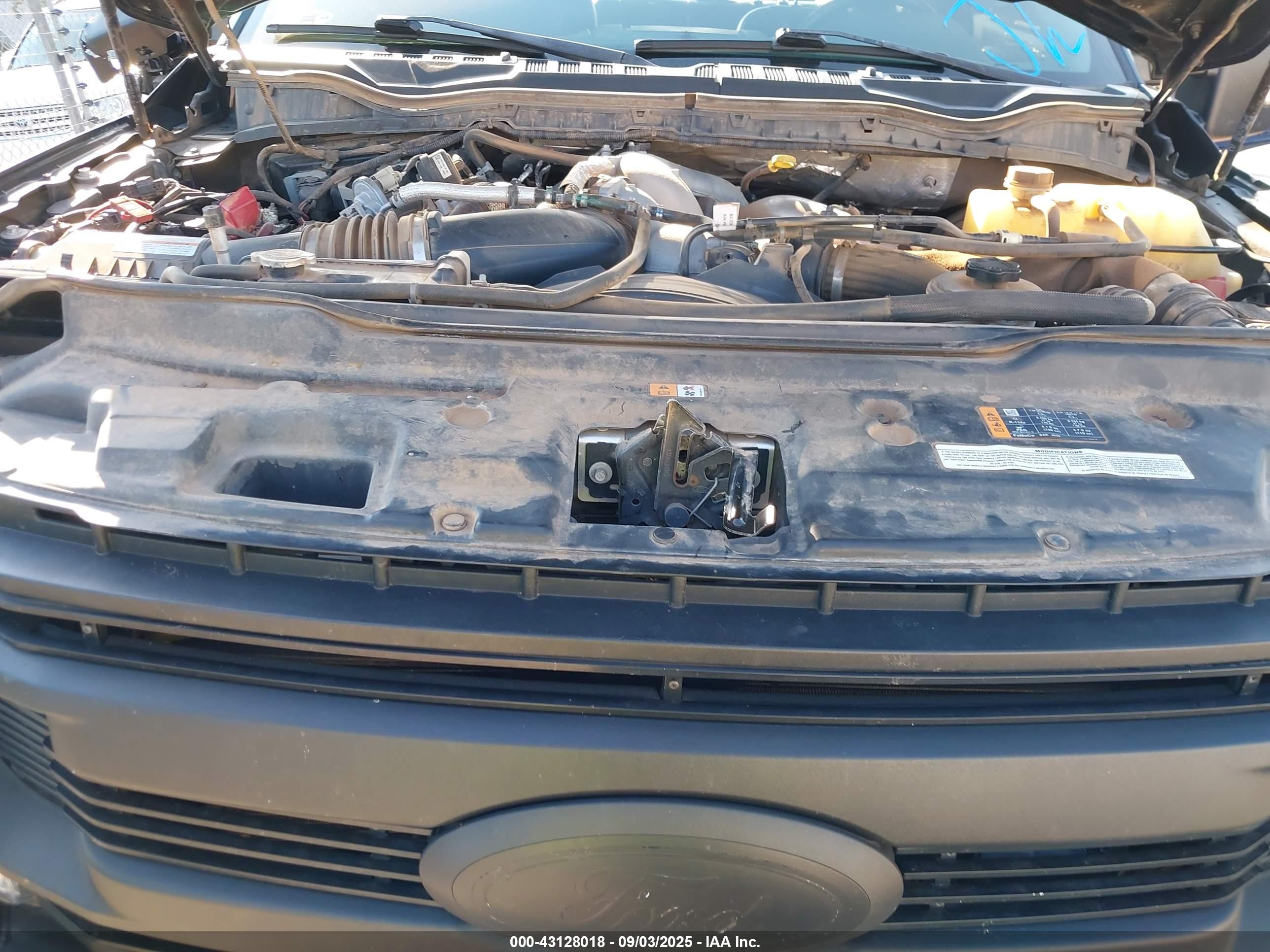 FORD F-250 image 10