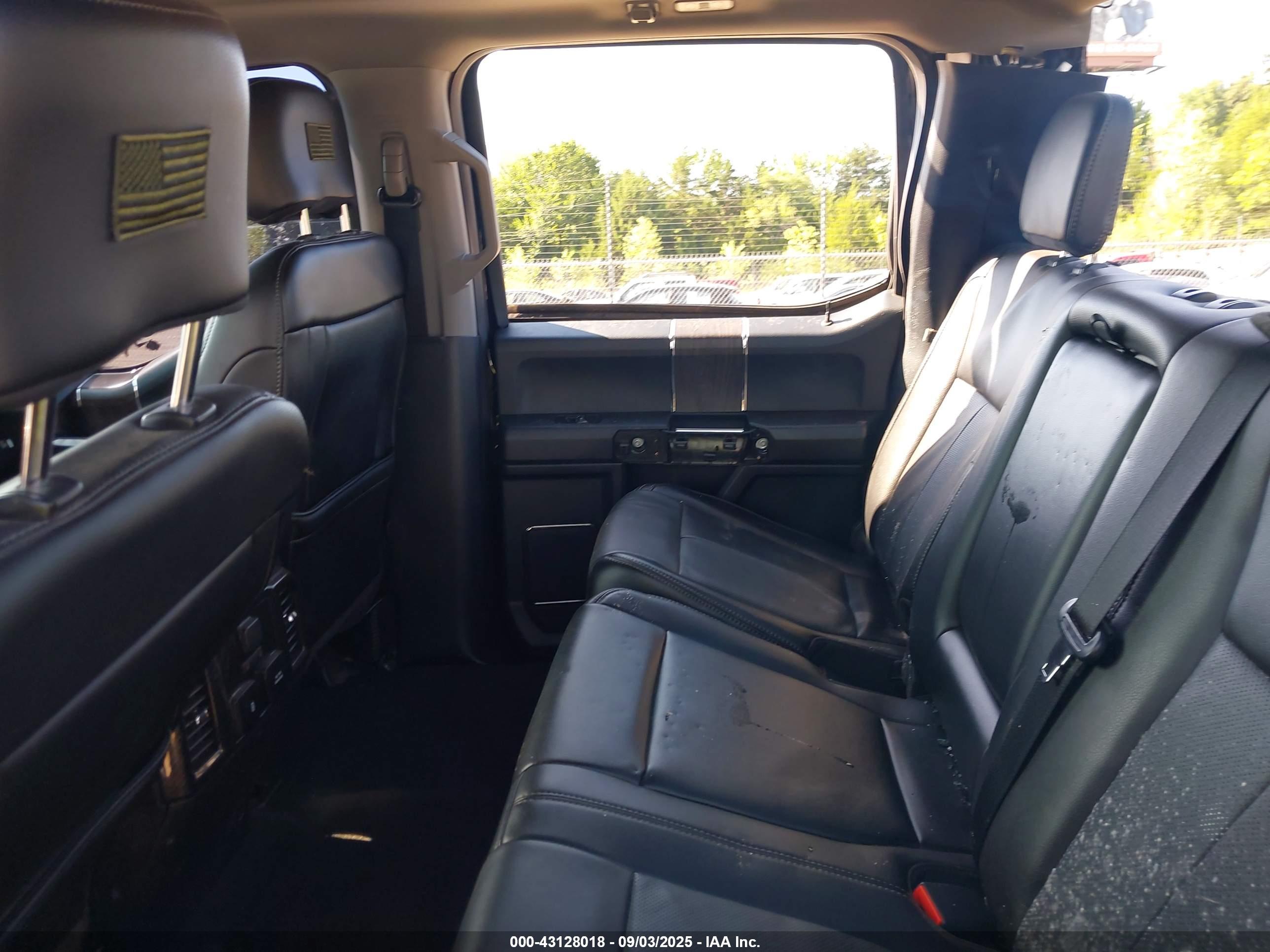 FORD F-250 image 8