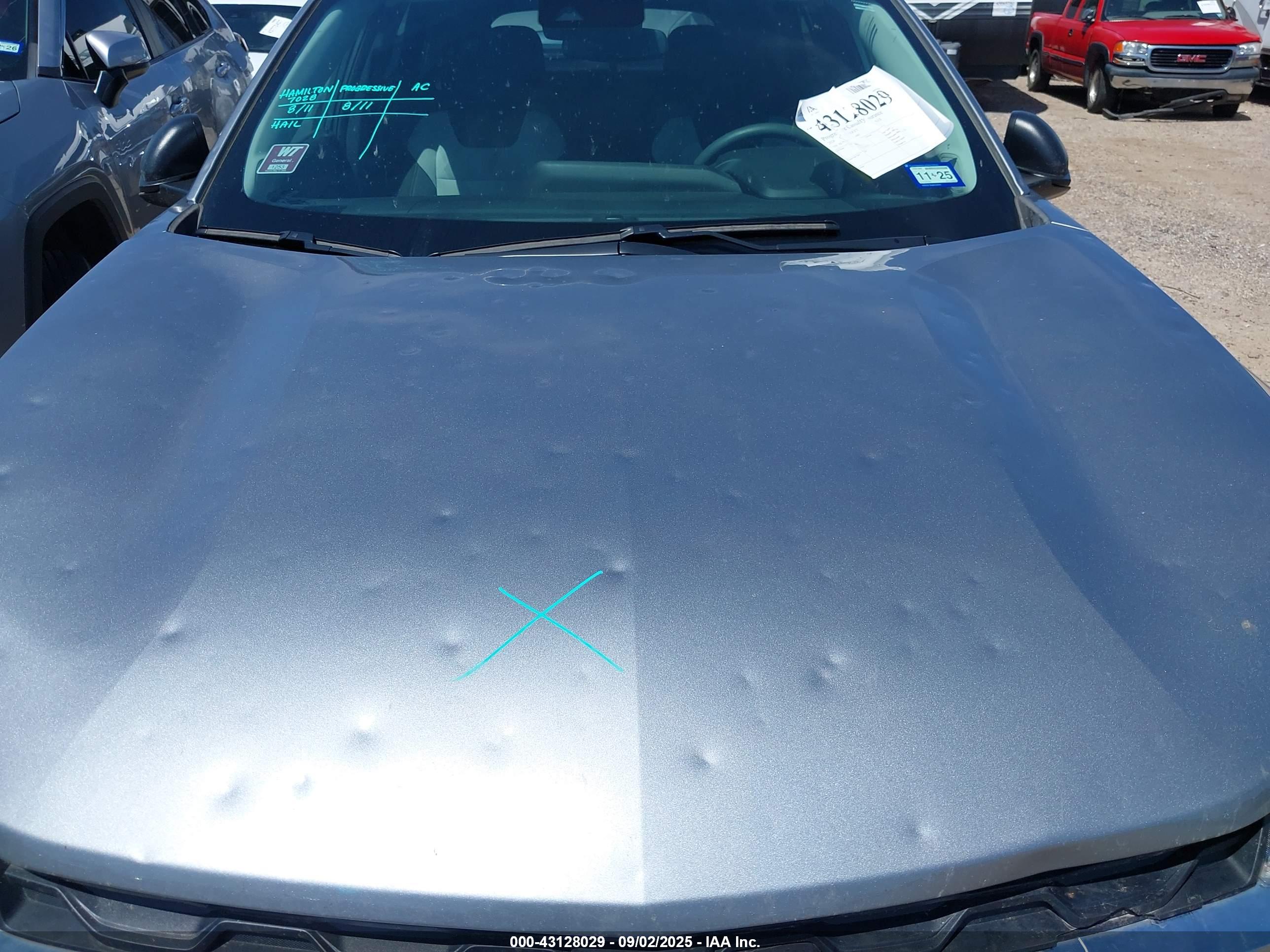 CHEVROLET TRAX image 6