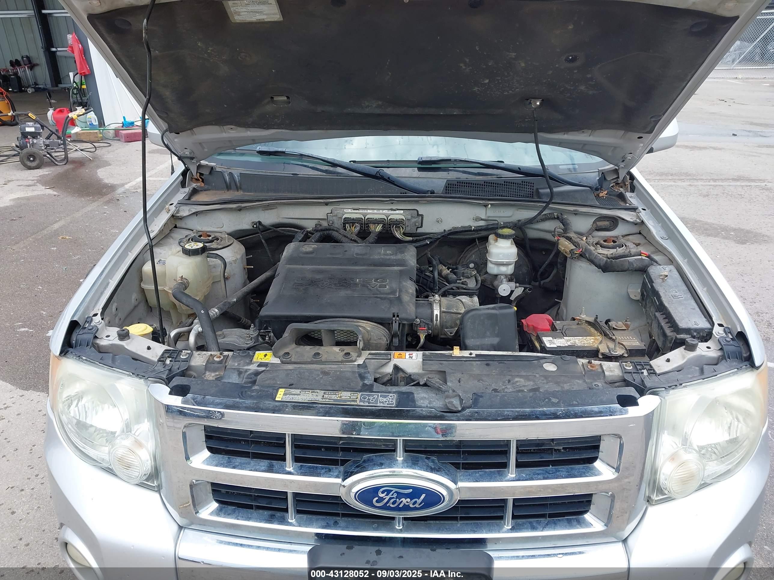 FORD ESCAPE image 10