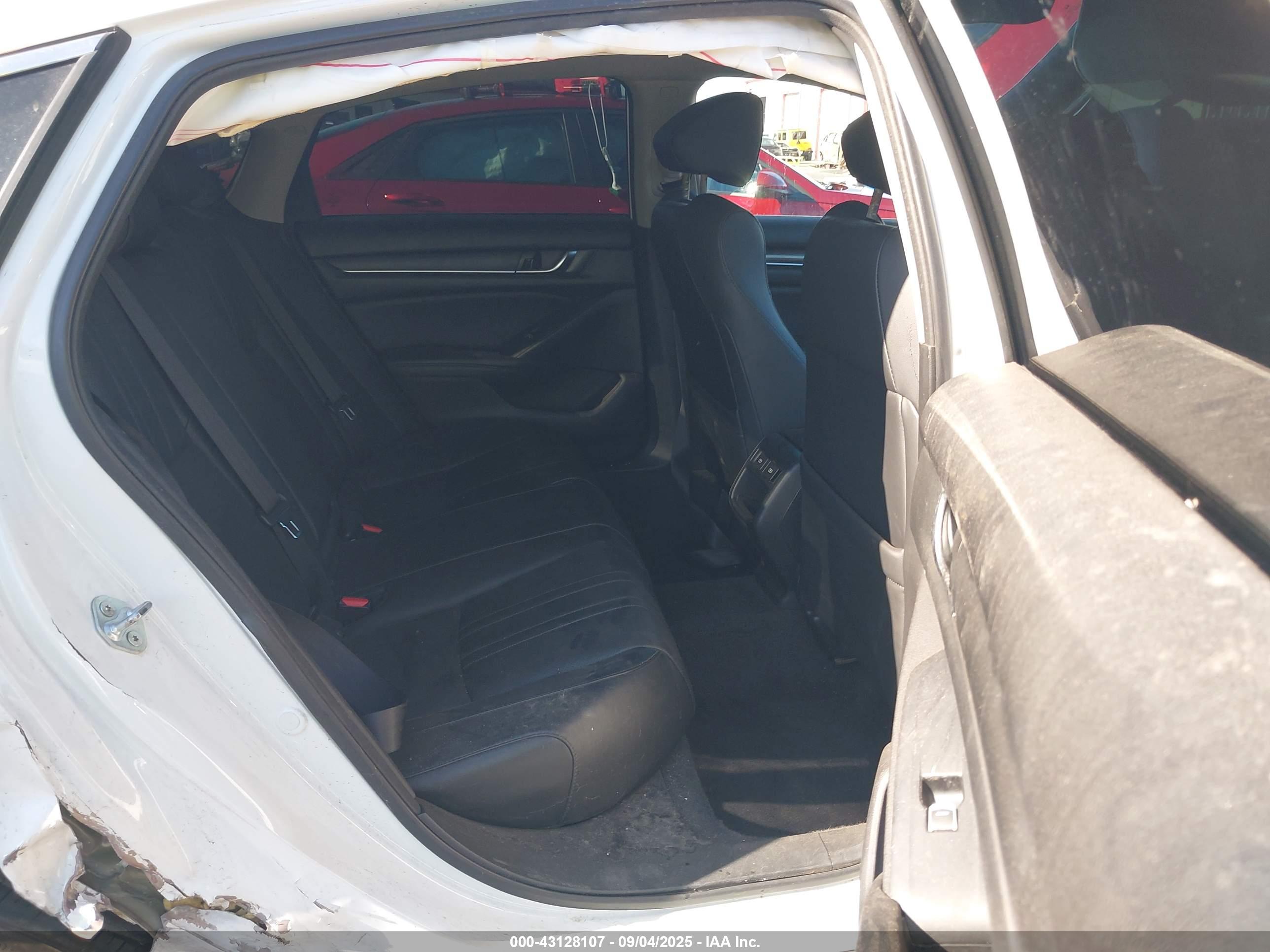HONDA ACCORD image 8