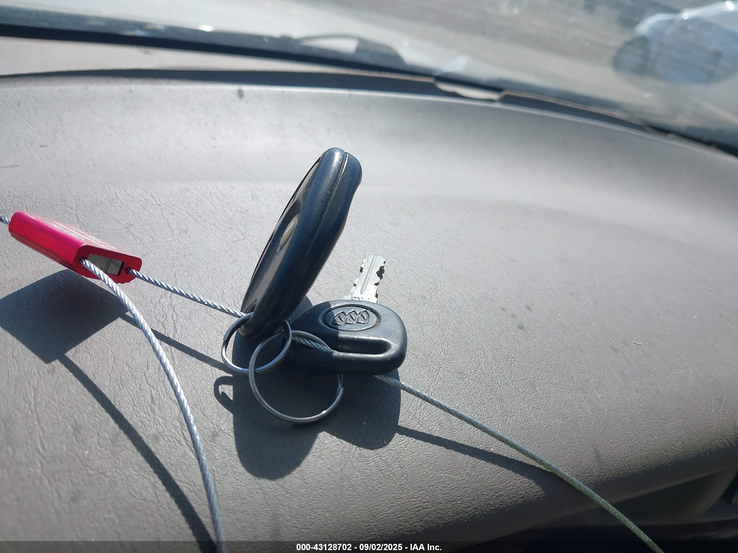 BUICK LESABRE image 11
