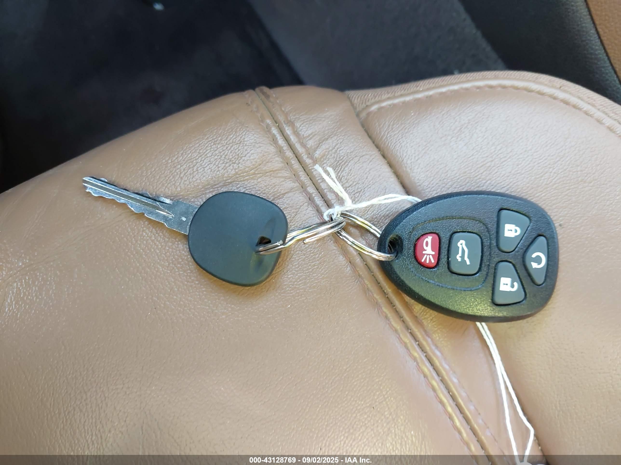 BUICK ENCLAVE image 11
