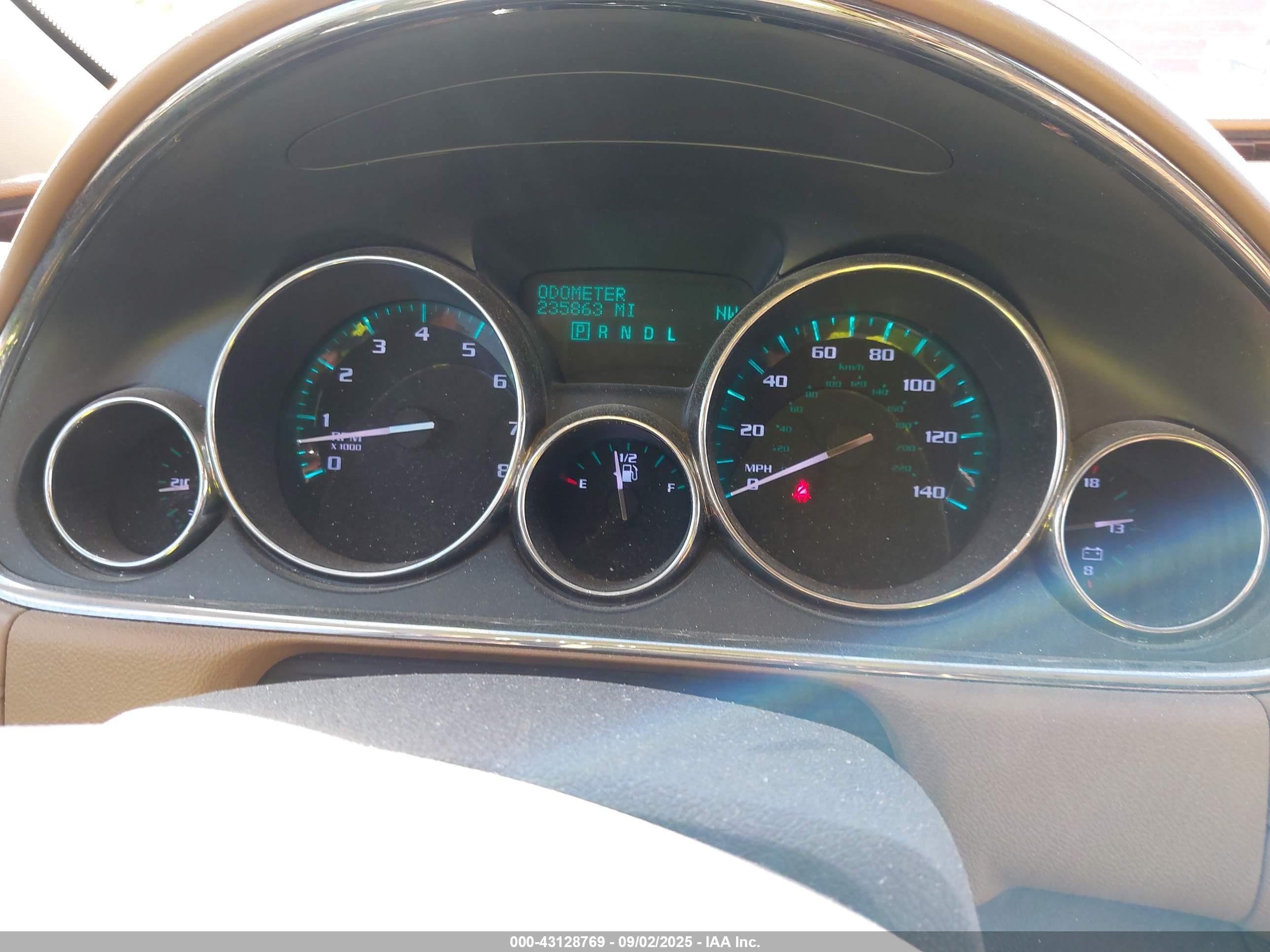 BUICK ENCLAVE image 7