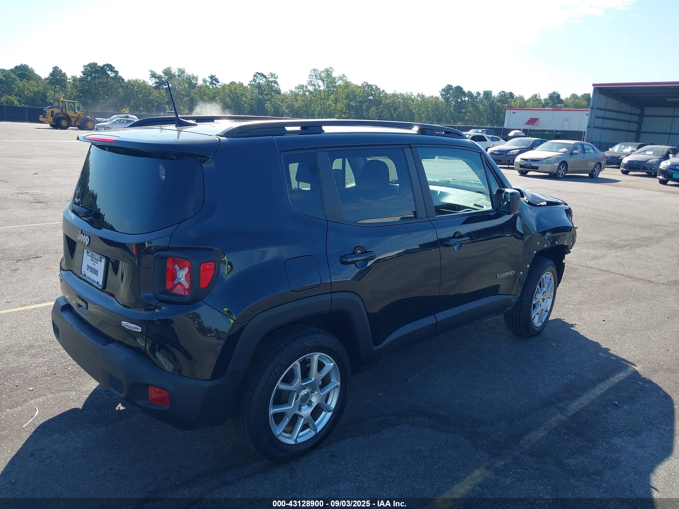 JEEP RENEGADE image 4