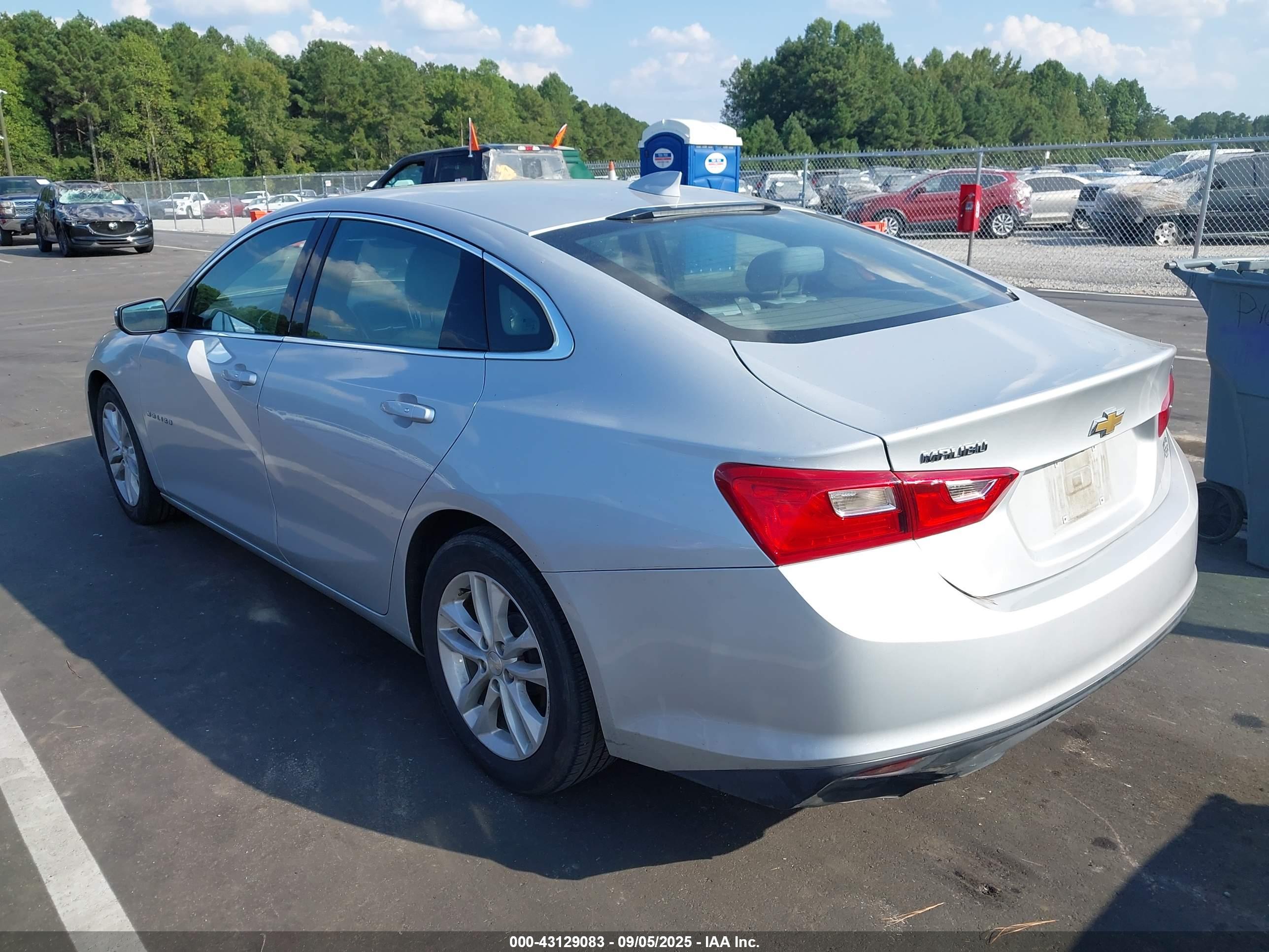 CHEVROLET MALIBU image 3