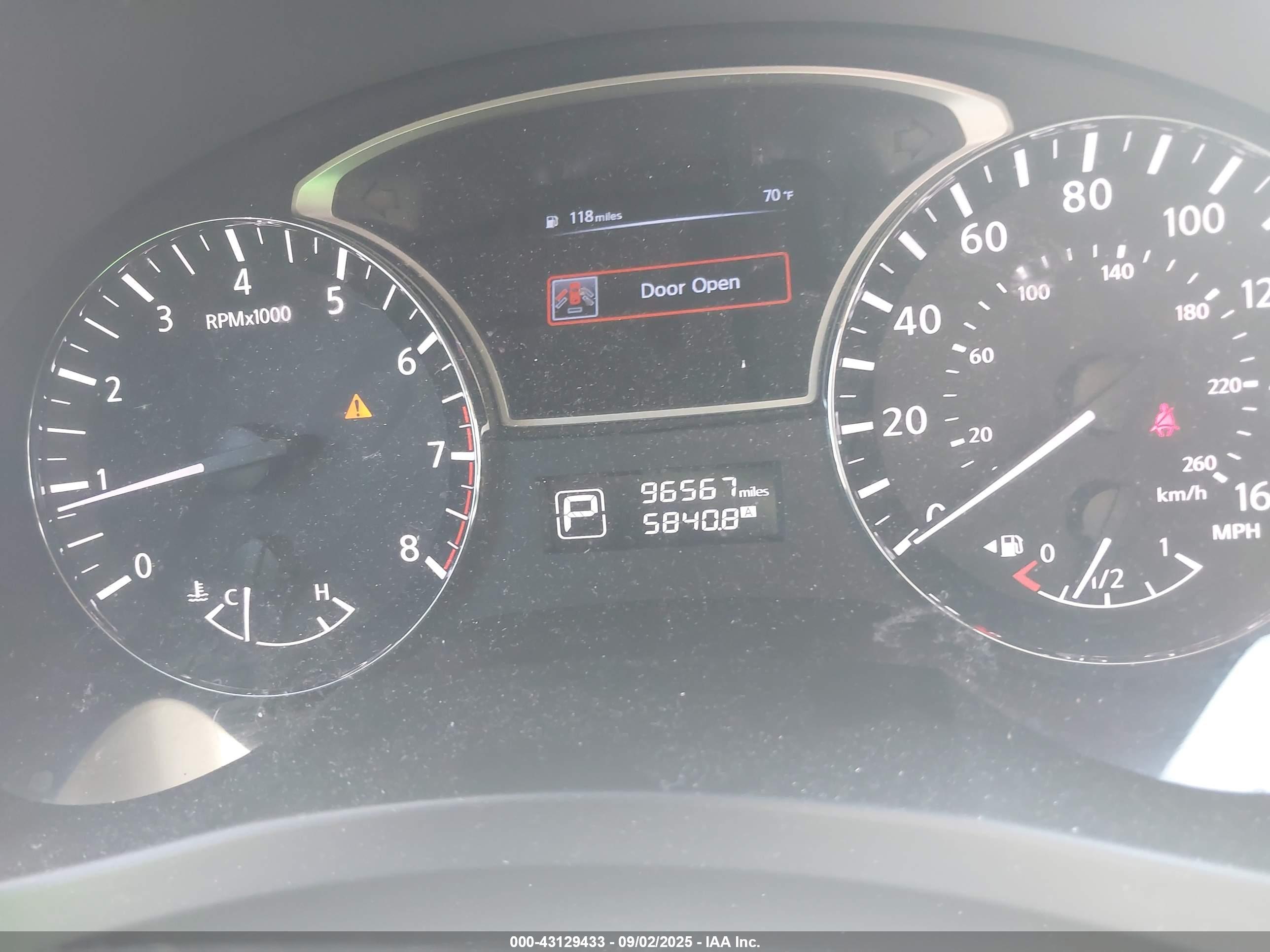 NISSAN ALTIMA image 7