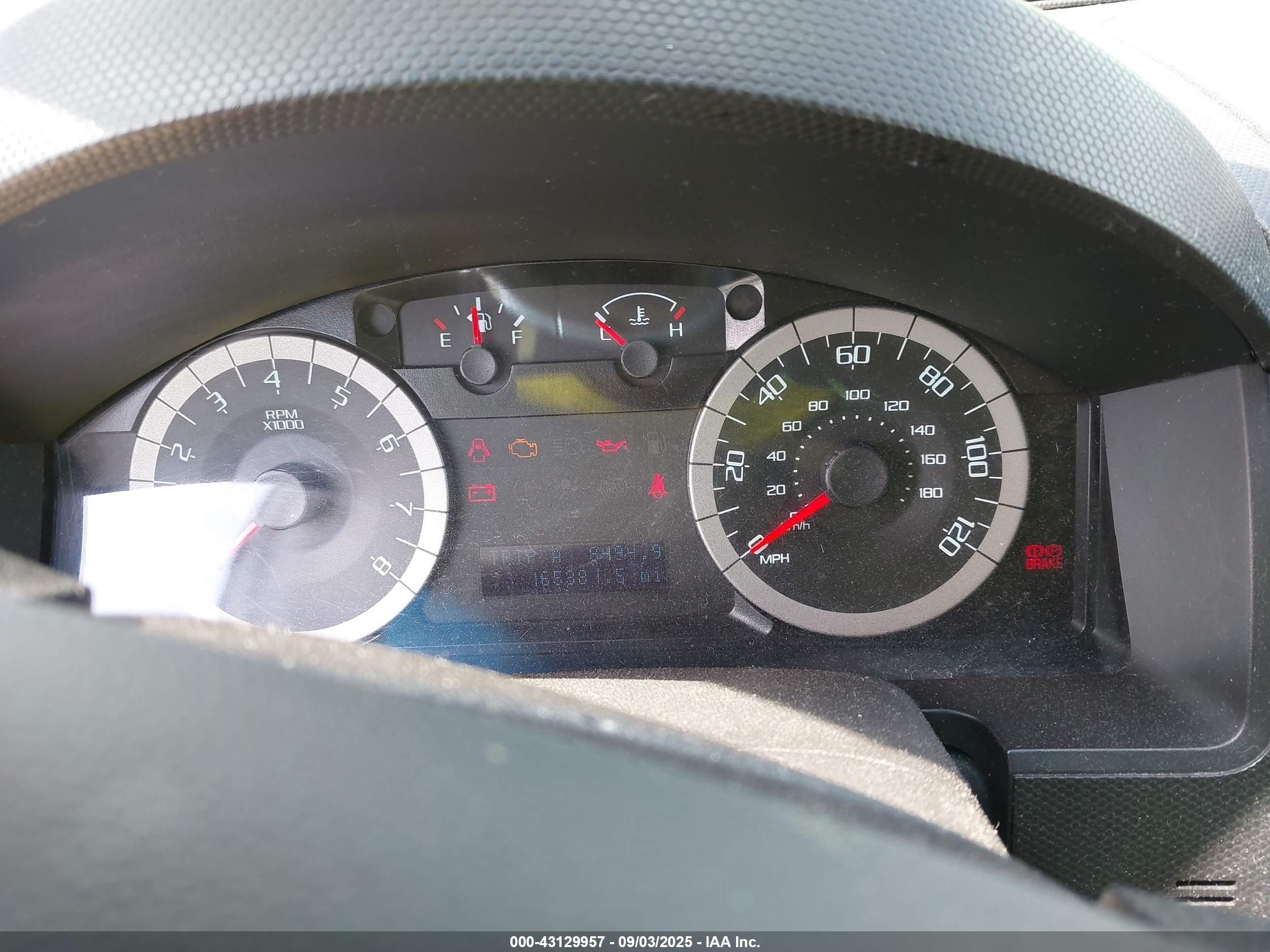 FORD ESCAPE image 7