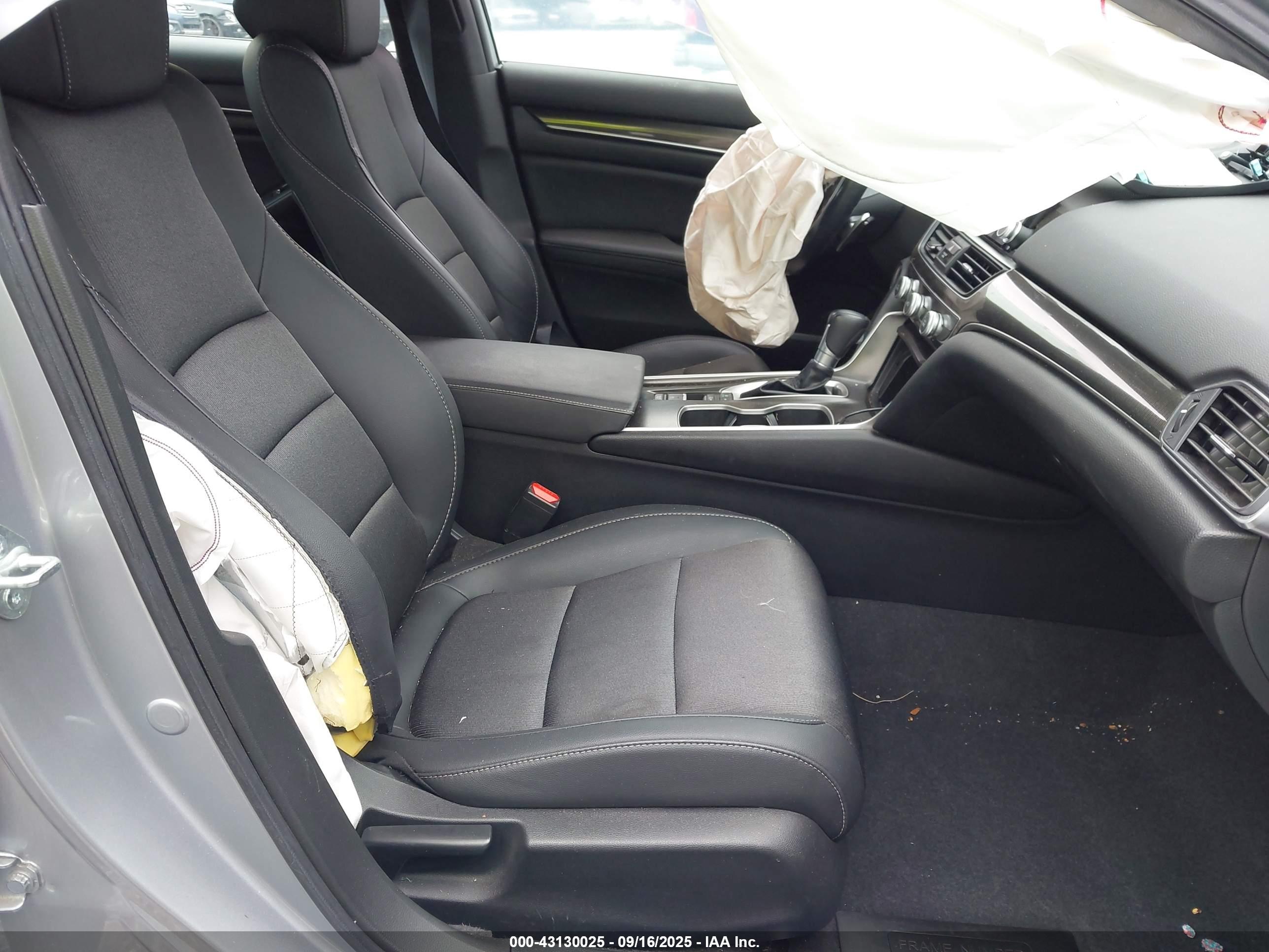 HONDA ACCORD image 5