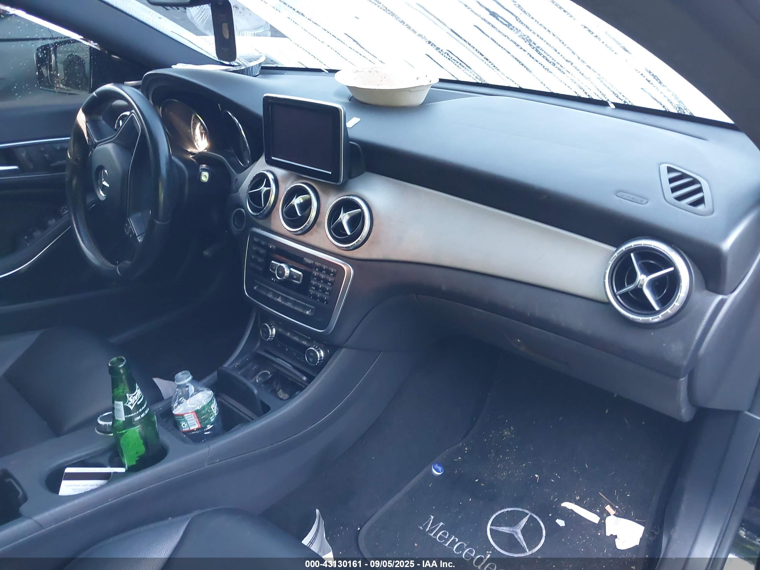 MERCEDES-BENZ CLA image 5