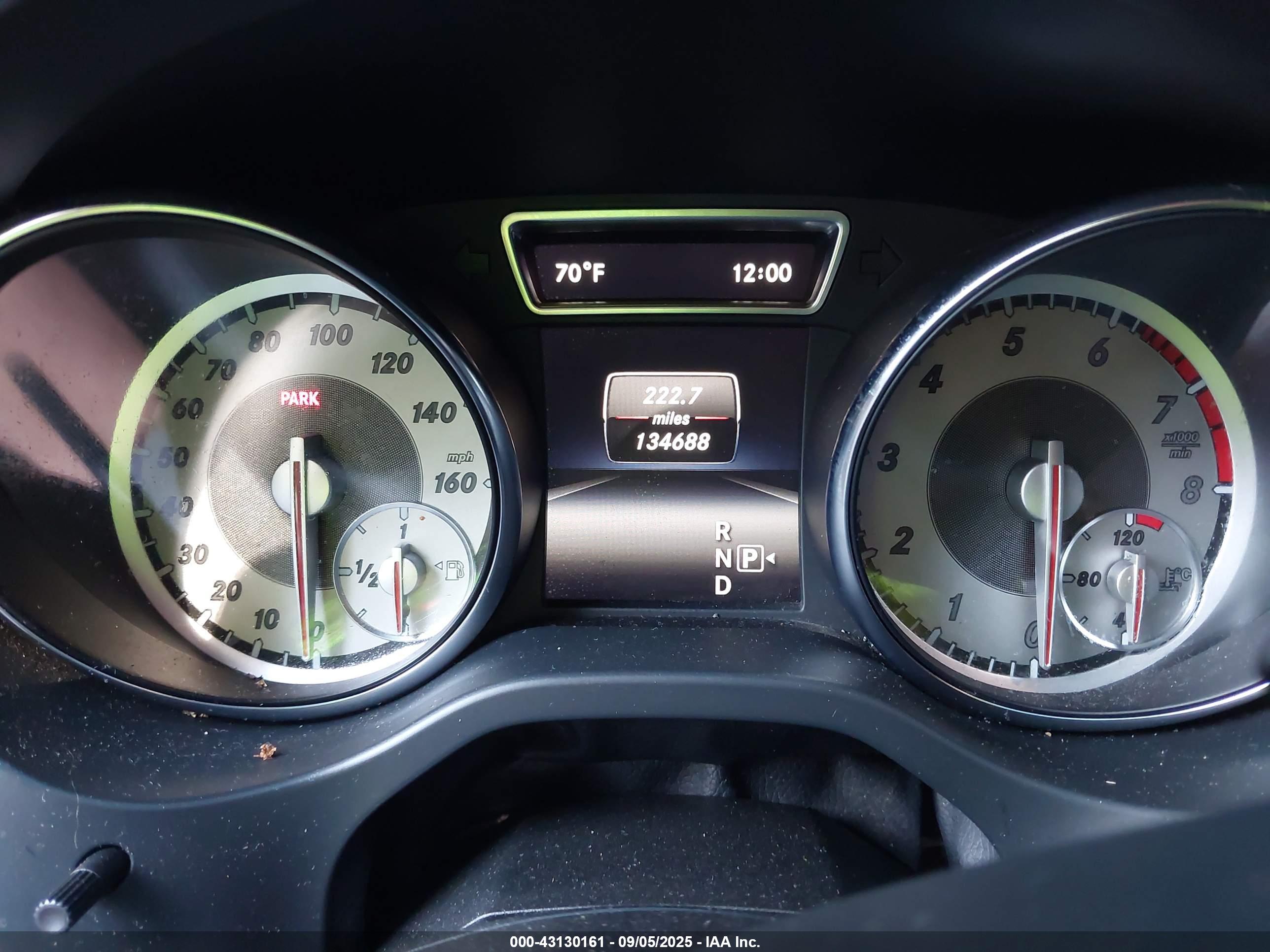MERCEDES-BENZ CLA image 7