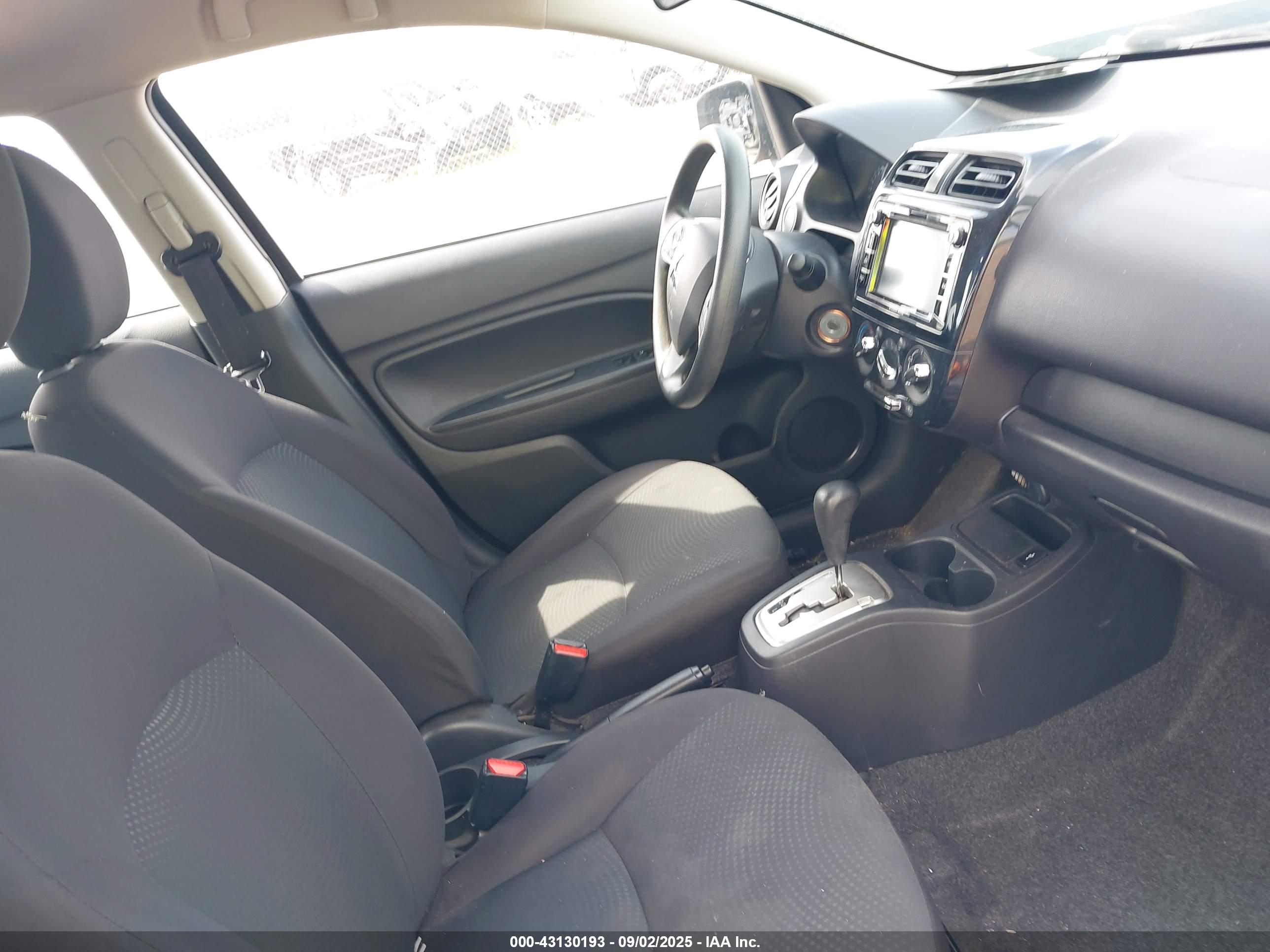 MITSUBISHI MIRAGE image 5