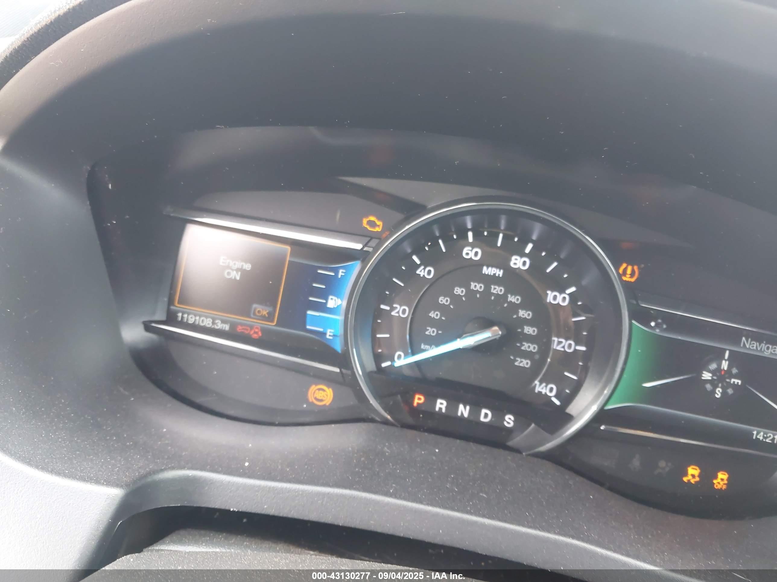 FORD EXPLORER image 7