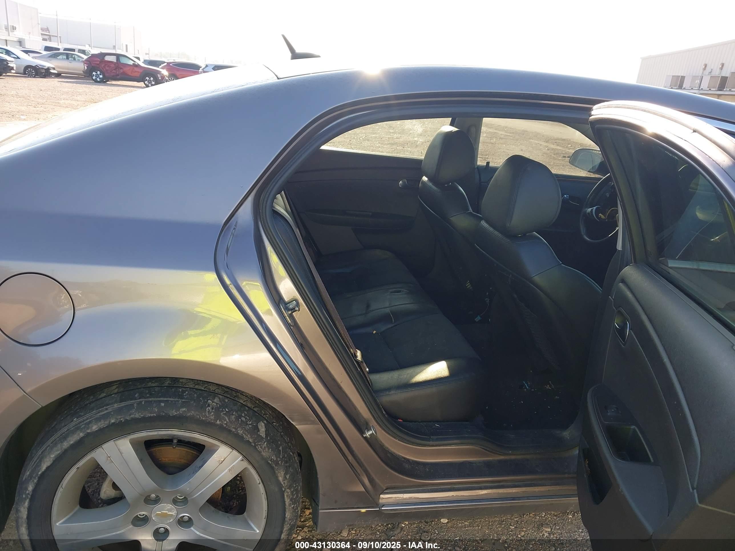 CHEVROLET MALIBU image 8