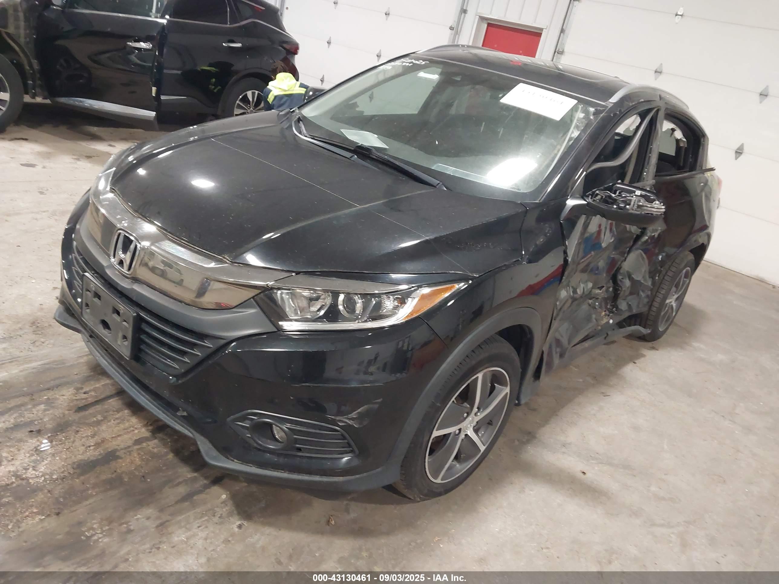 HONDA HR-V image 2