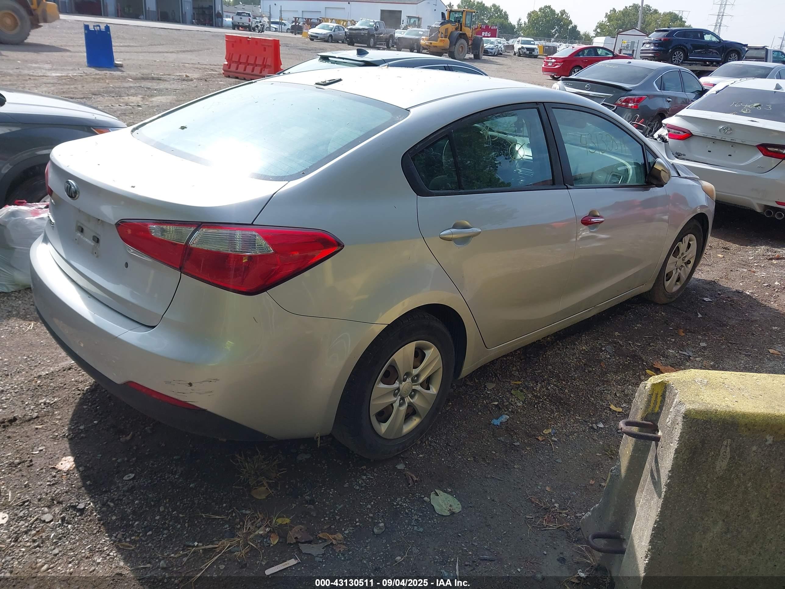 KIA FORTE image 4