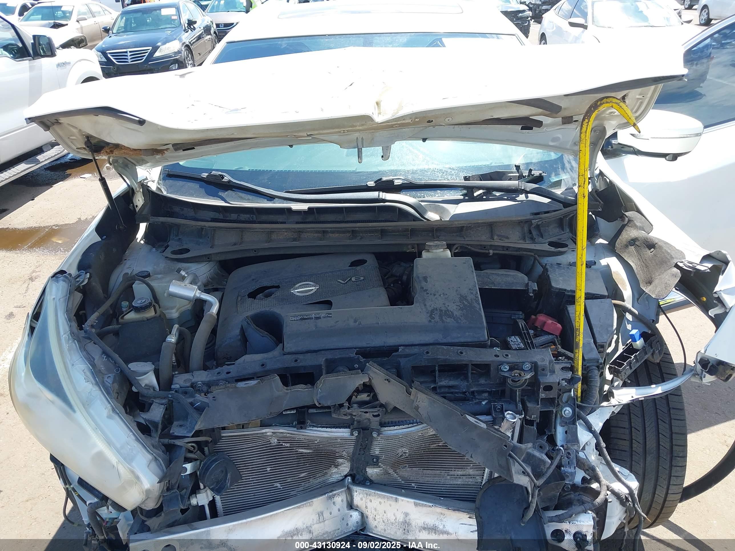 NISSAN MURANO image 10