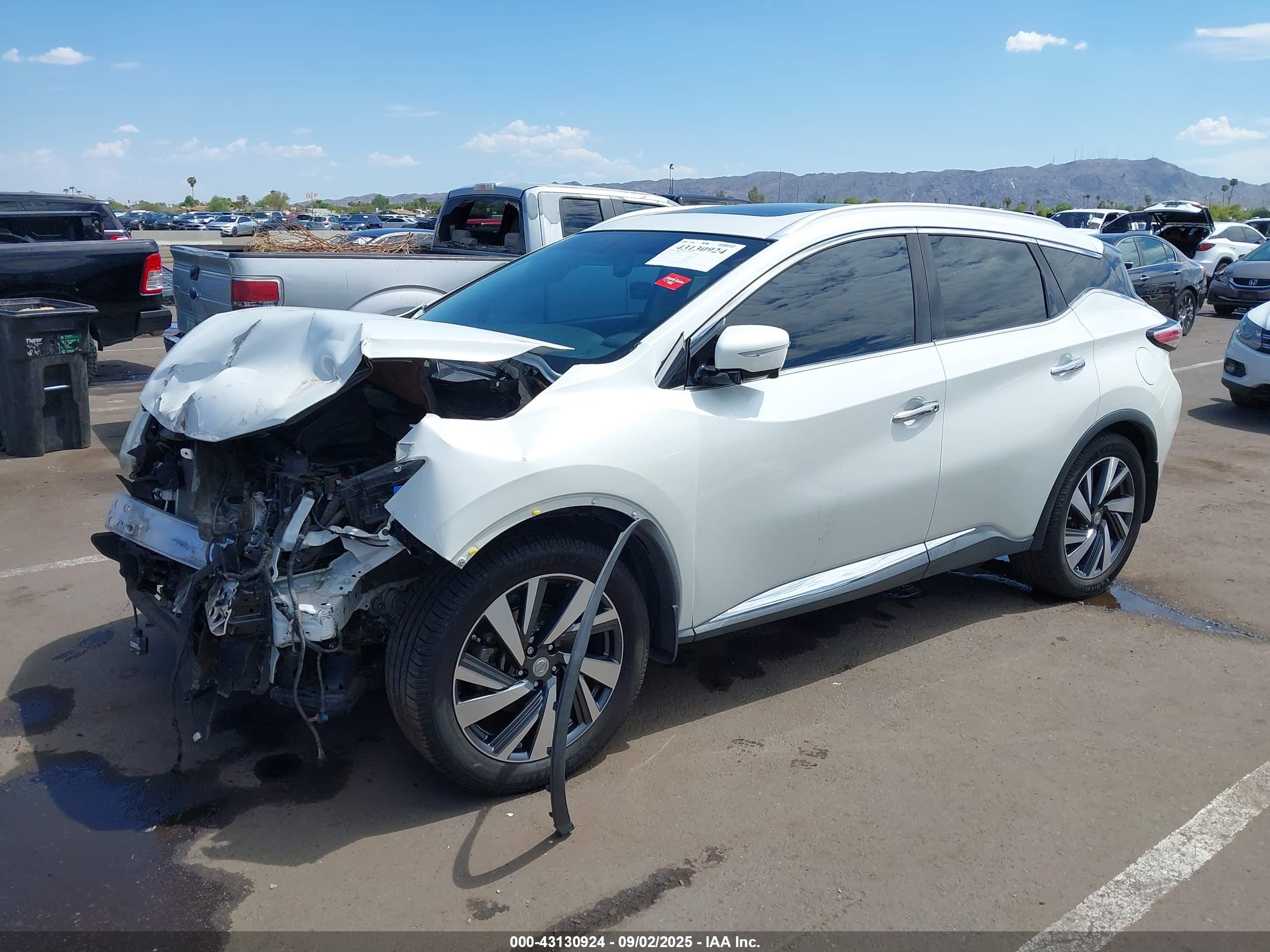 NISSAN MURANO image 2