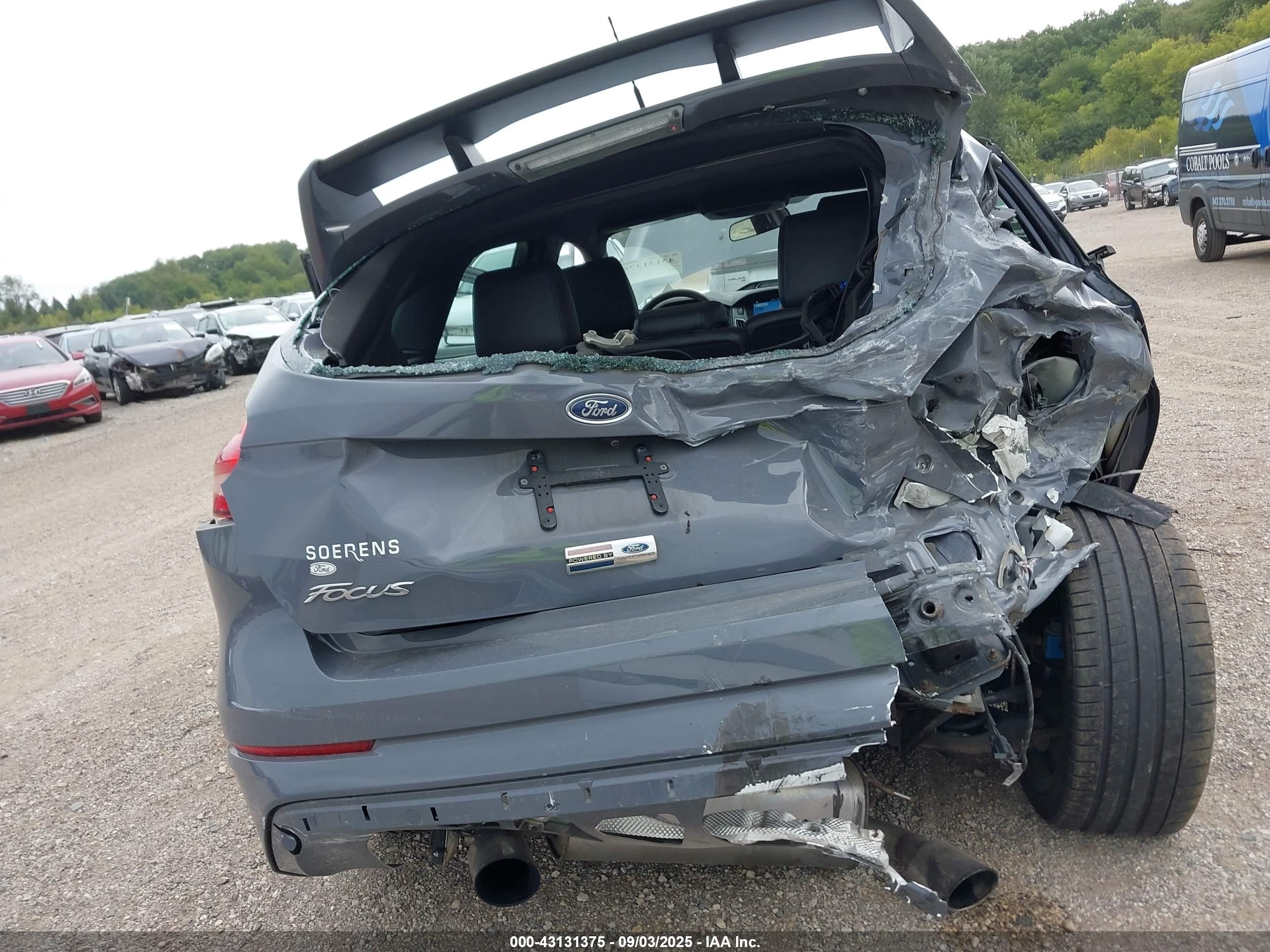 FORD FOCUS image 6