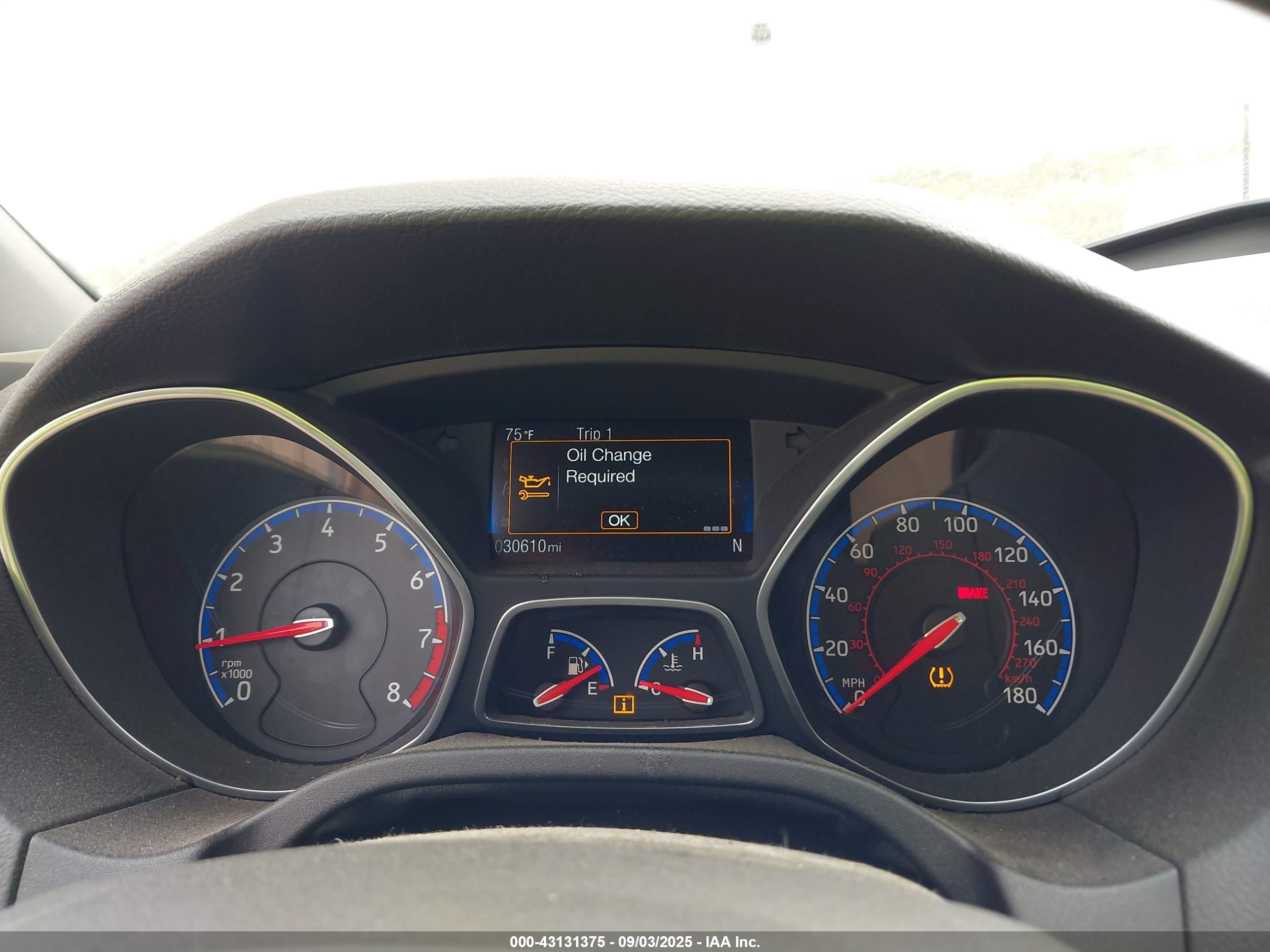 FORD FOCUS image 7