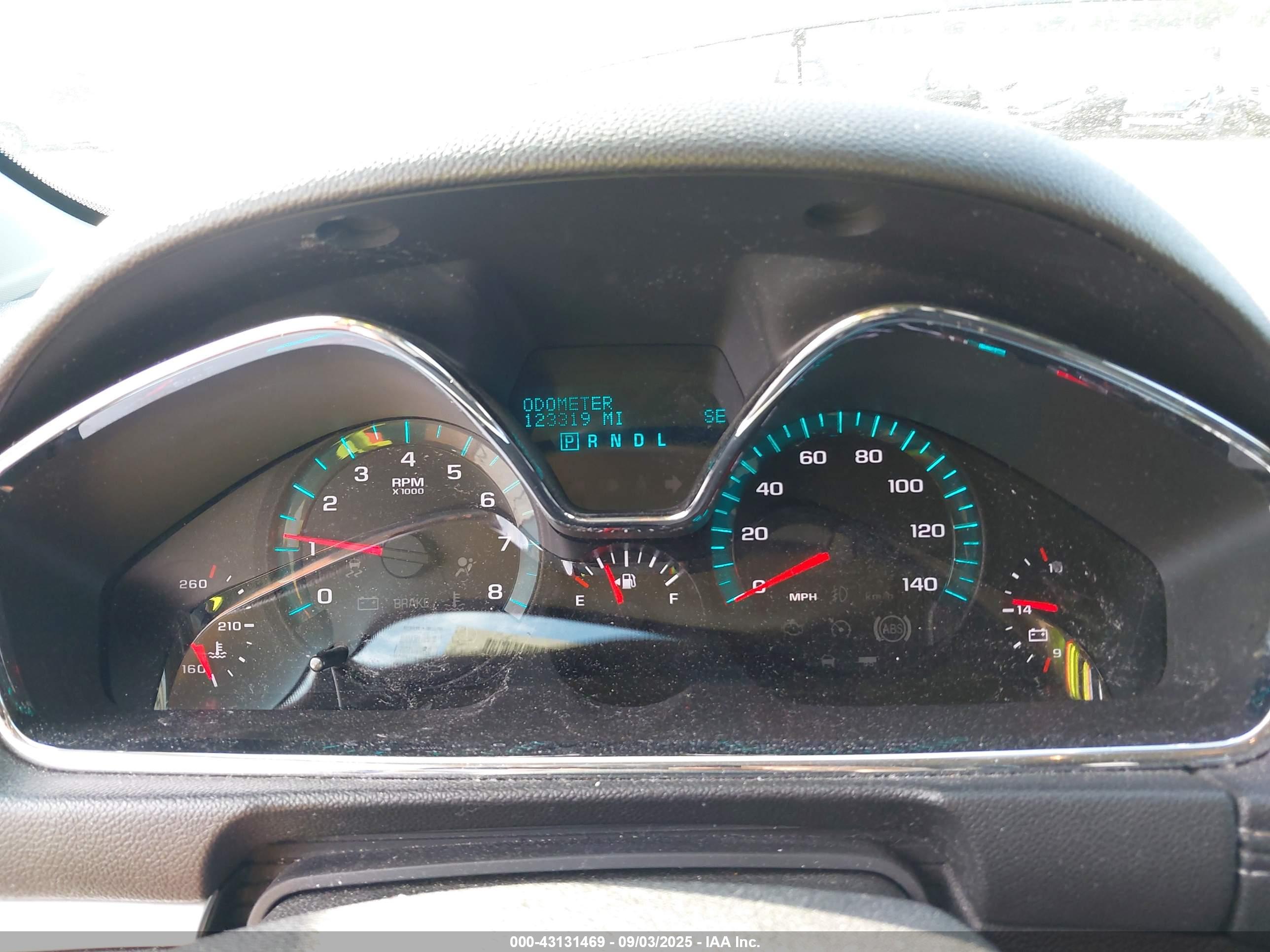 CHEVROLET TRAVERSE image 7