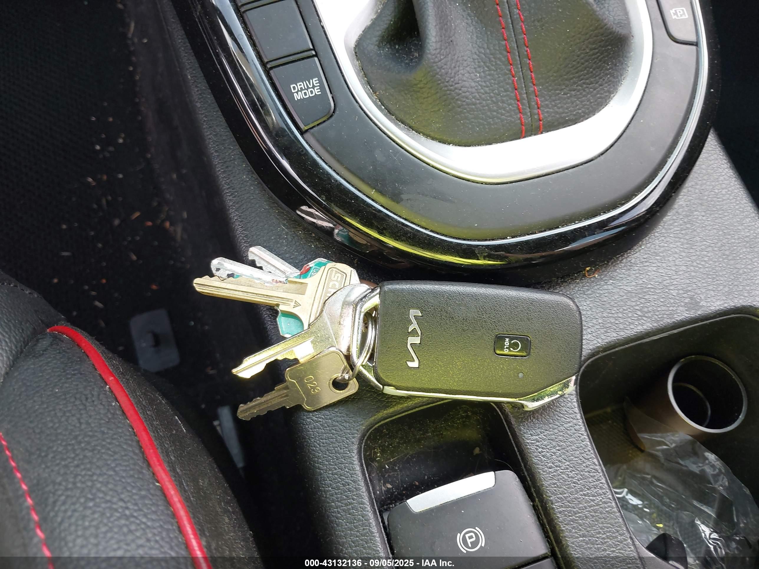 KIA FORTE image 11