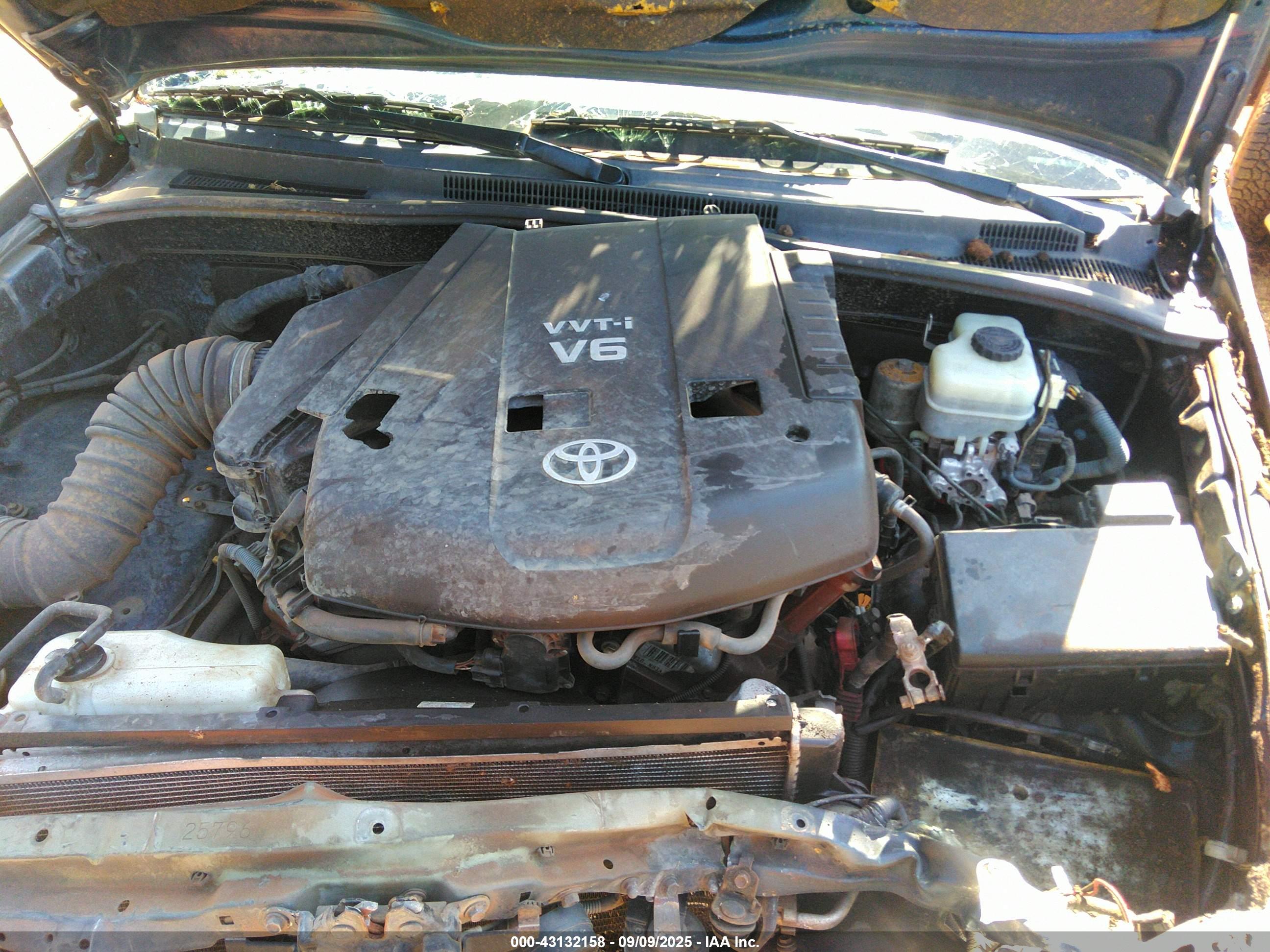 TOYOTA 4RUNNER image 10