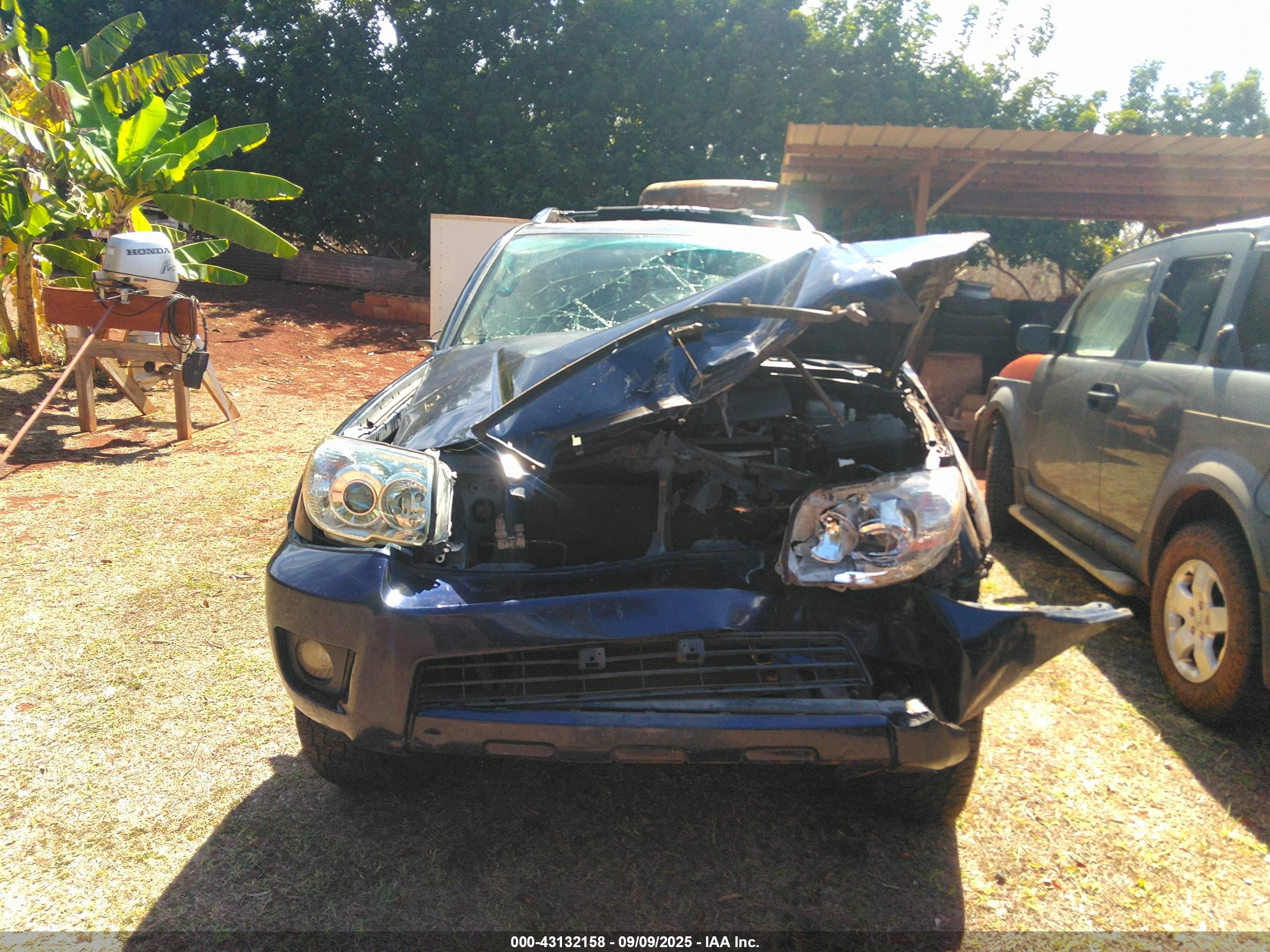 TOYOTA 4RUNNER image 6
