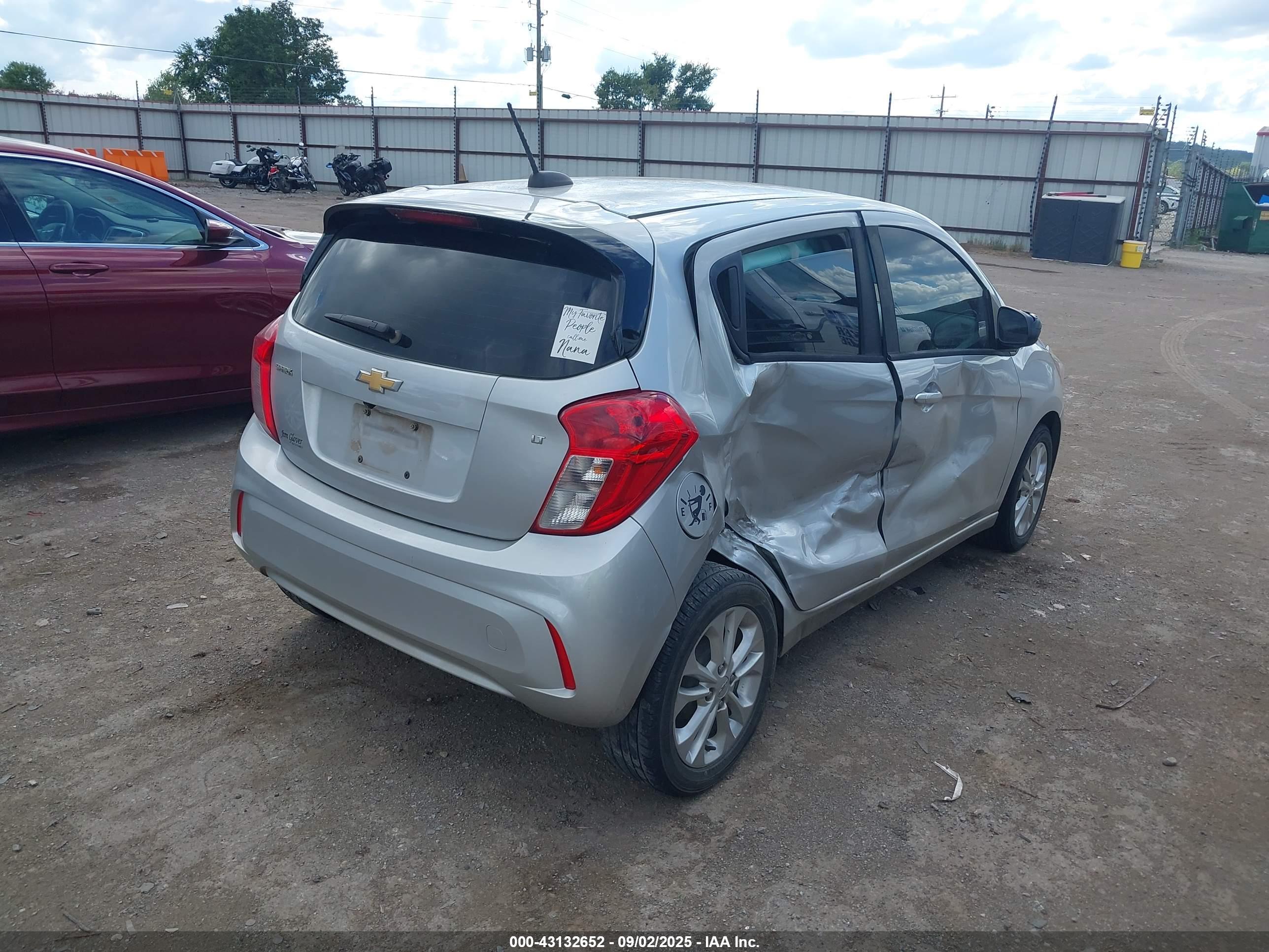 CHEVROLET SPARK image 4