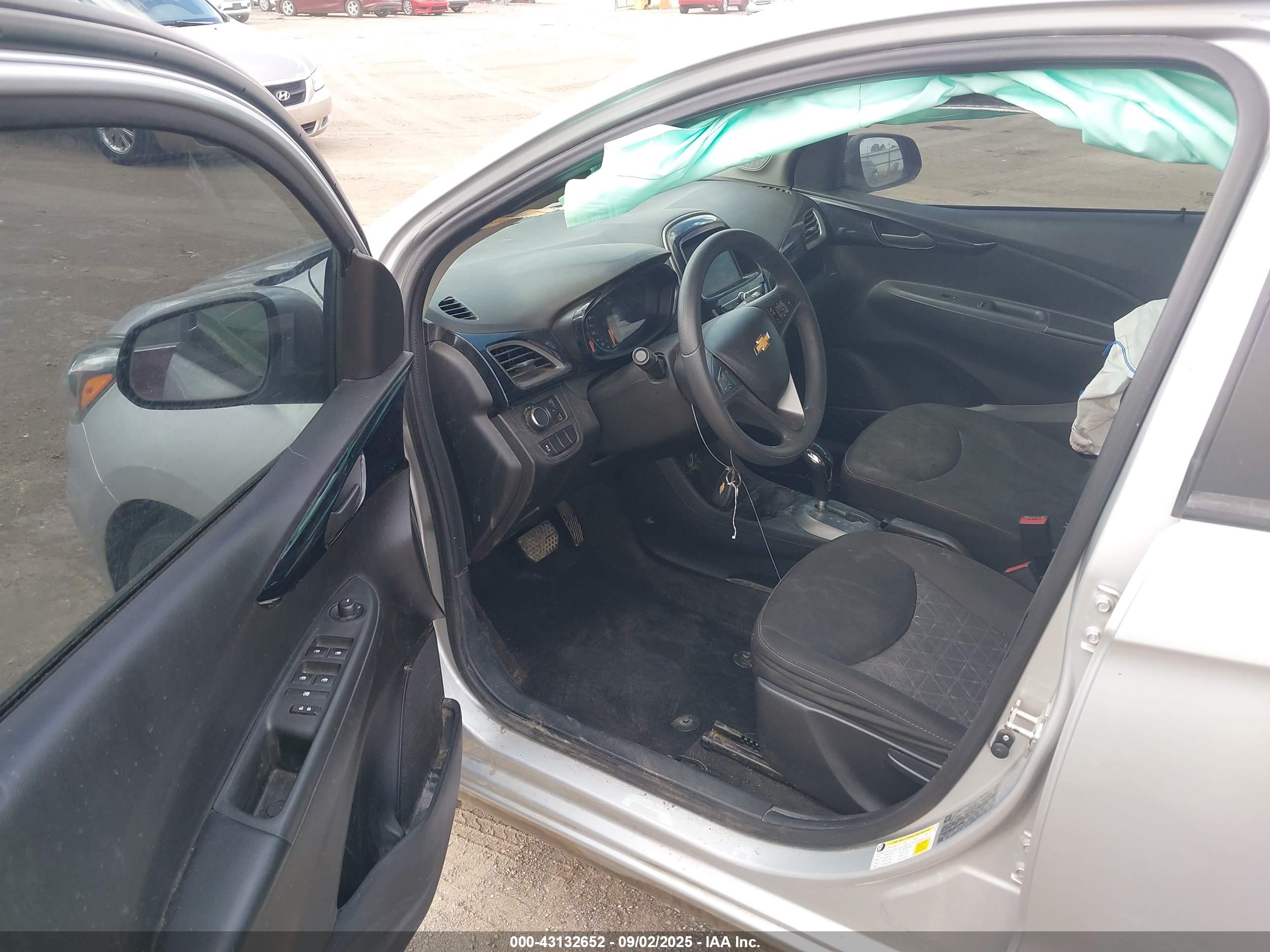 CHEVROLET SPARK image 5