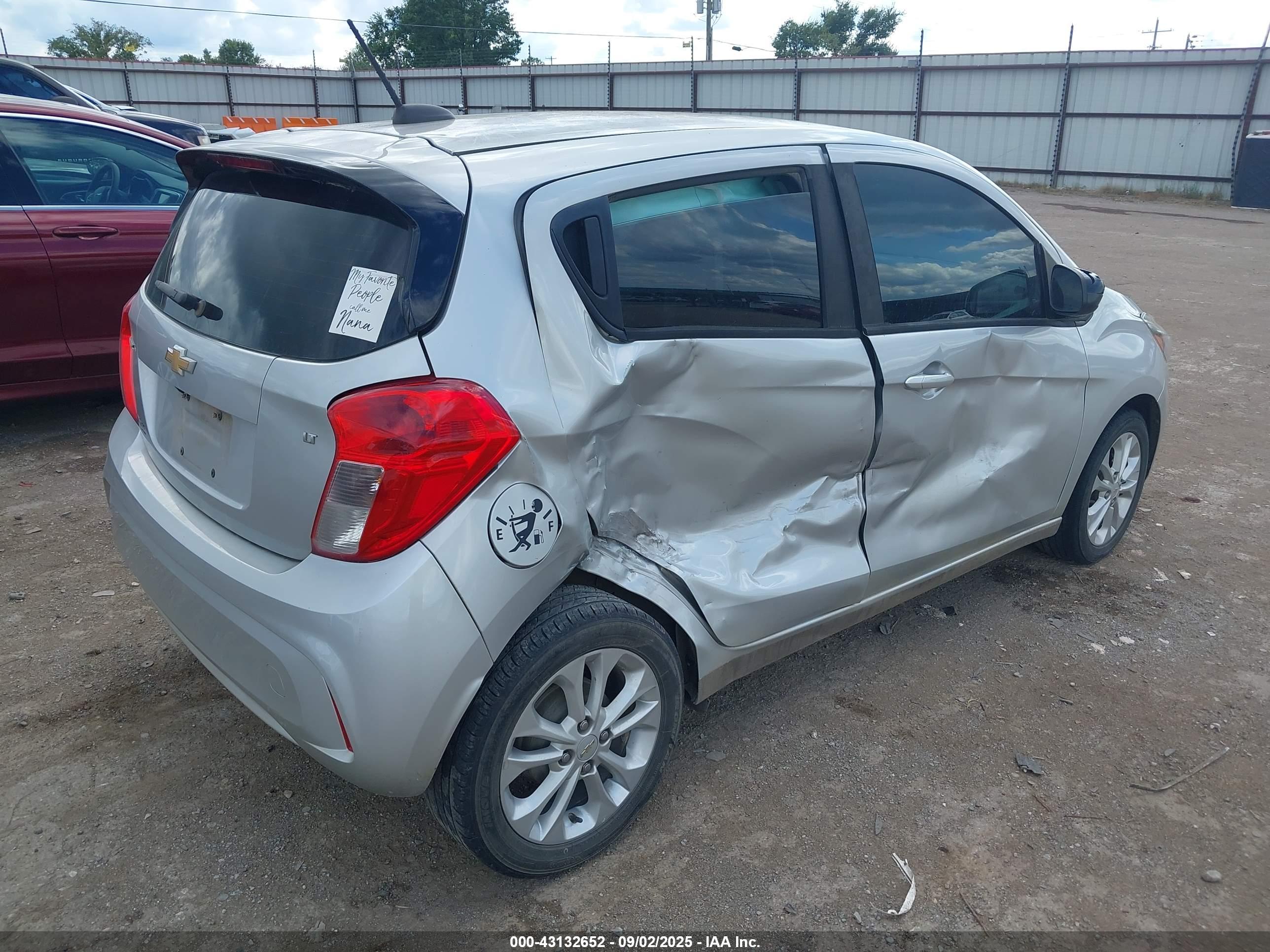 CHEVROLET SPARK image 6
