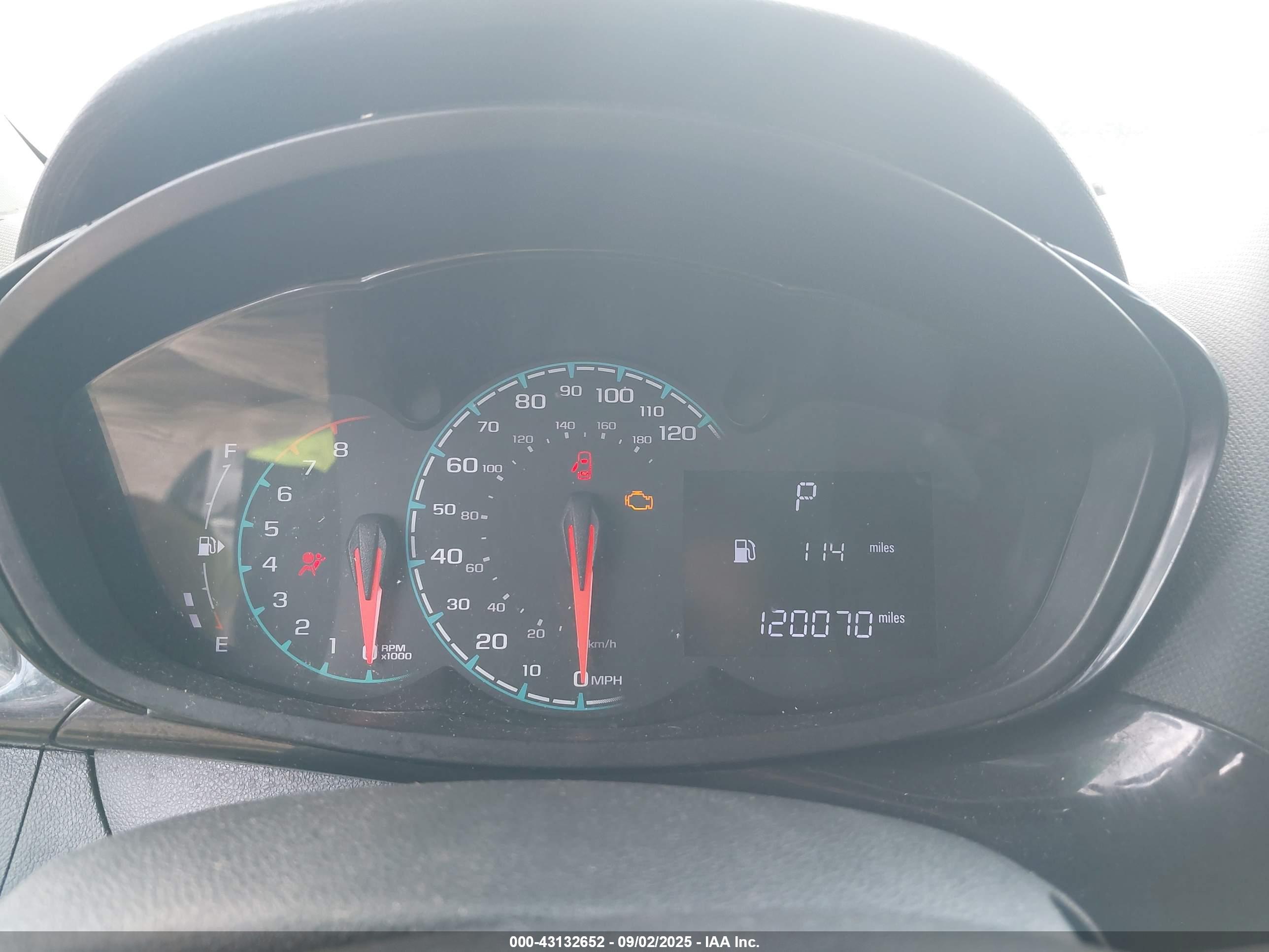 CHEVROLET SPARK image 7