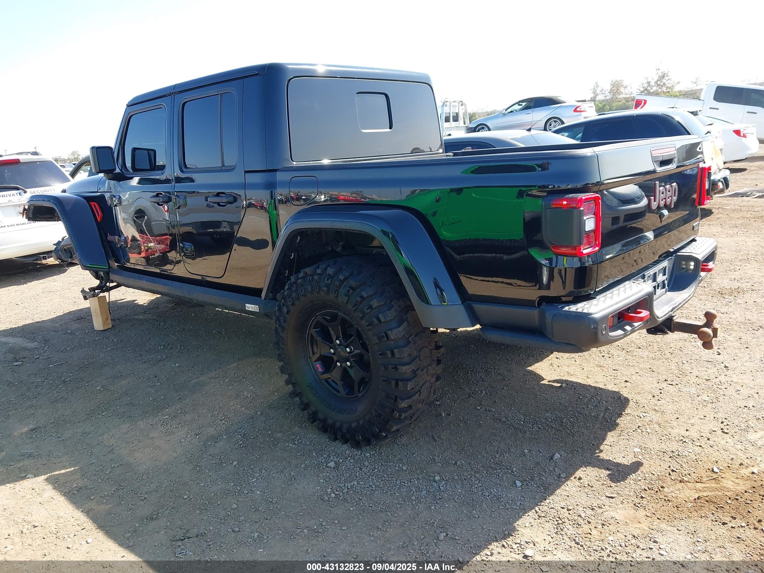 JEEP GLADIATOR image 3