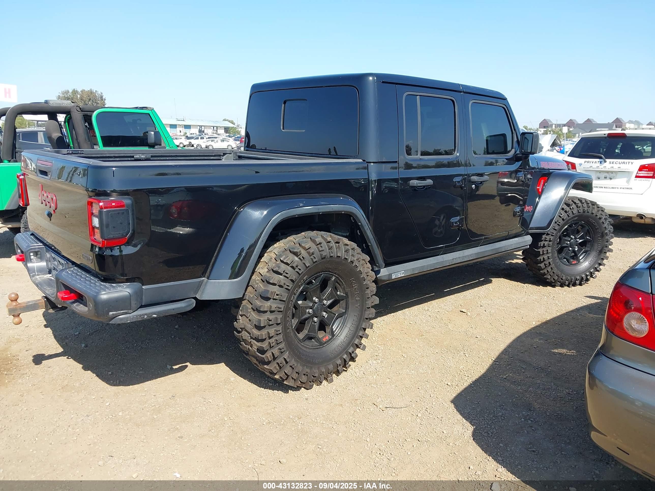 JEEP GLADIATOR image 4